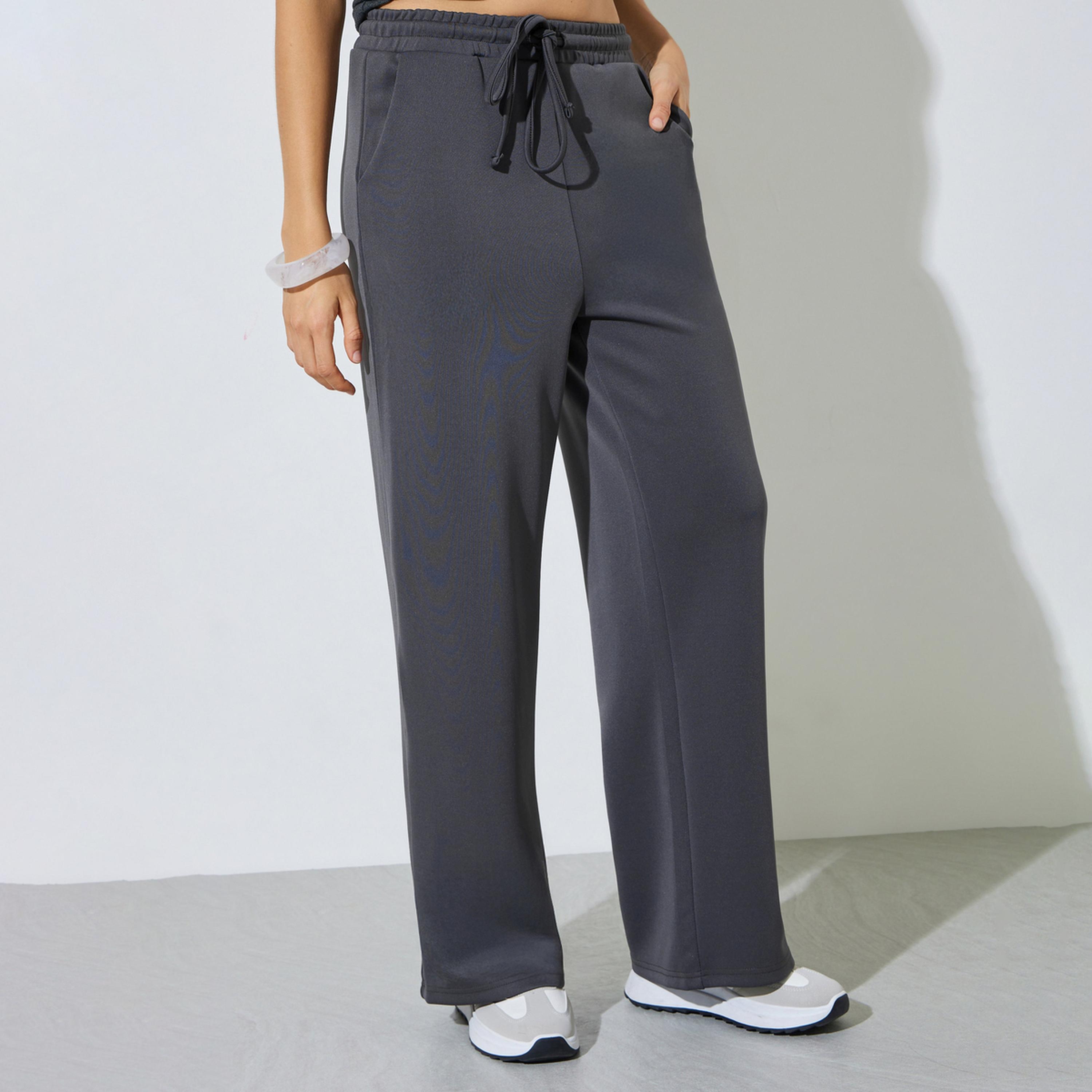 ستايلي - بنطال رياضي رمادي واسع الساقين برباط-women-clothing-bottoms-joggers-image-1