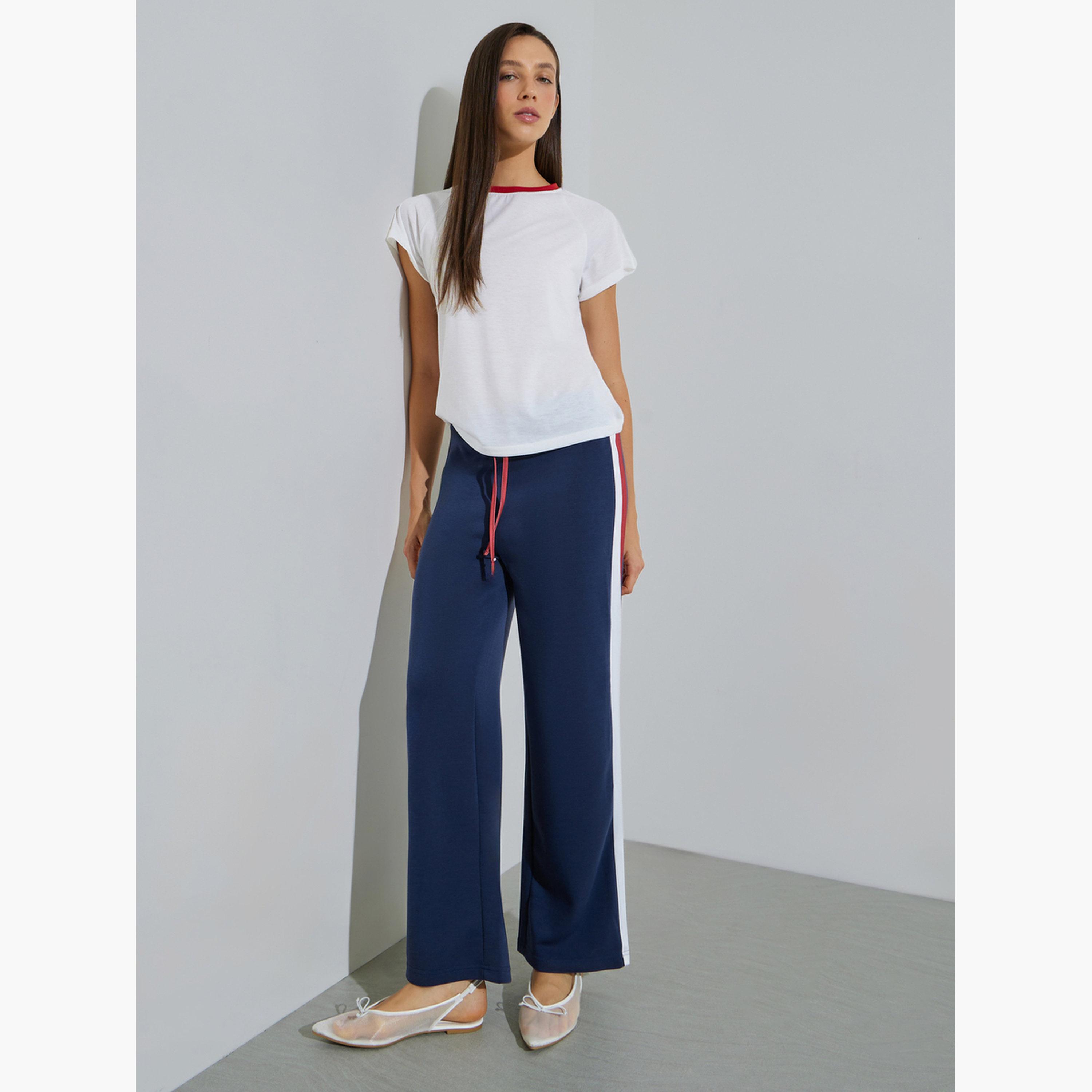 جوغر بأرجل واسعة وأشرطة جانبية-women-clothing-bottoms-joggers-image-2