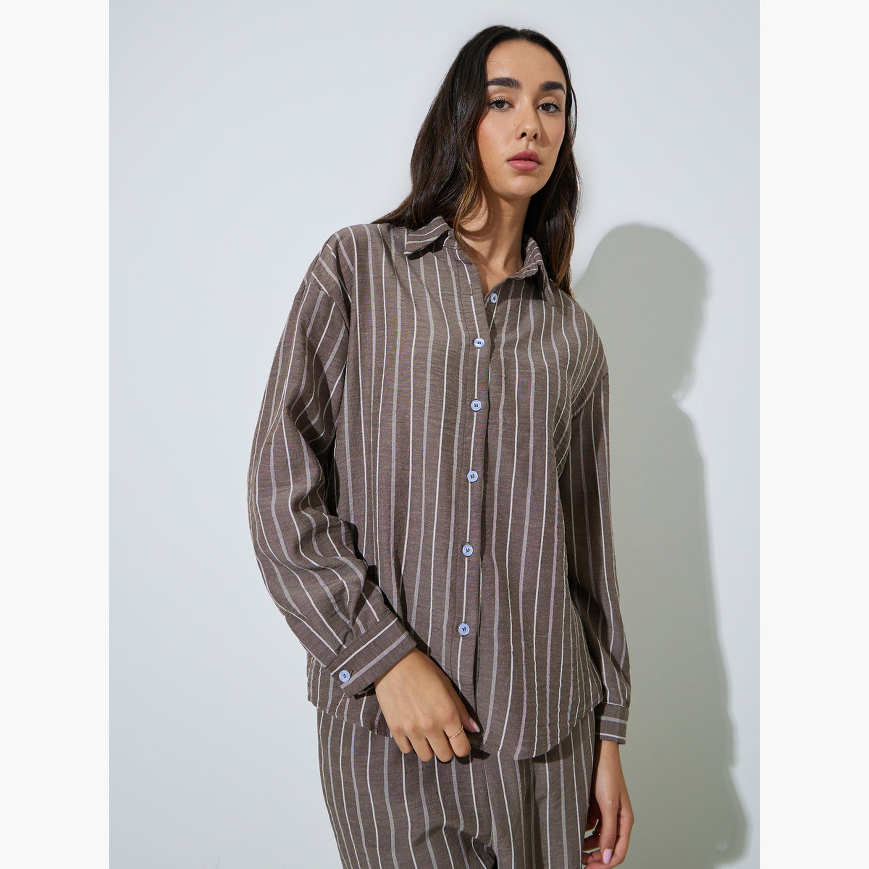 طقم منسق من بنطال وقميص بنقشة خطوط-women-clothing-coordsets-image-2
