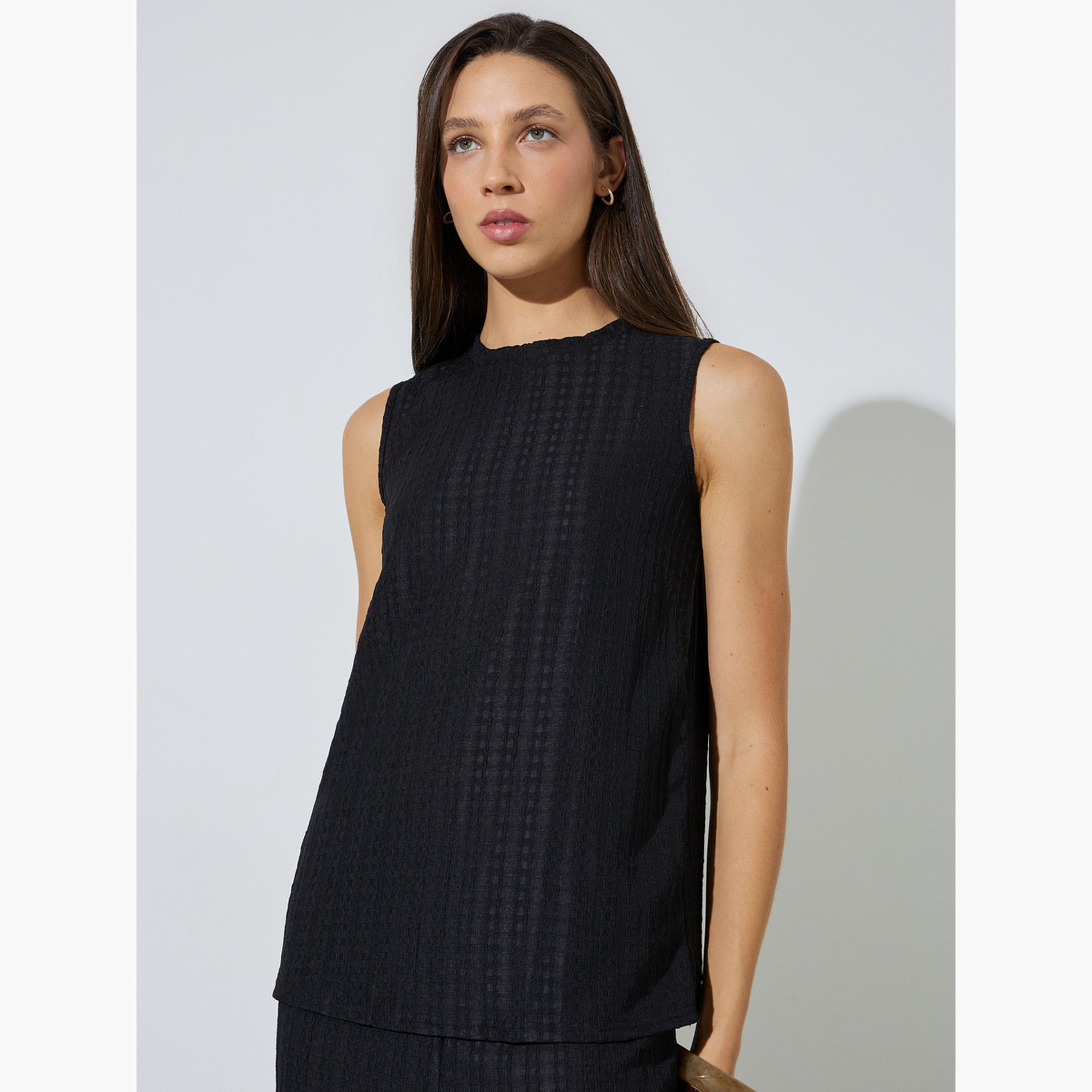 طقم منسق من بلوزة بتفاصيل بارزة الملمس بلا أكمام وبنطال-women-clothing-coordsets-image-2