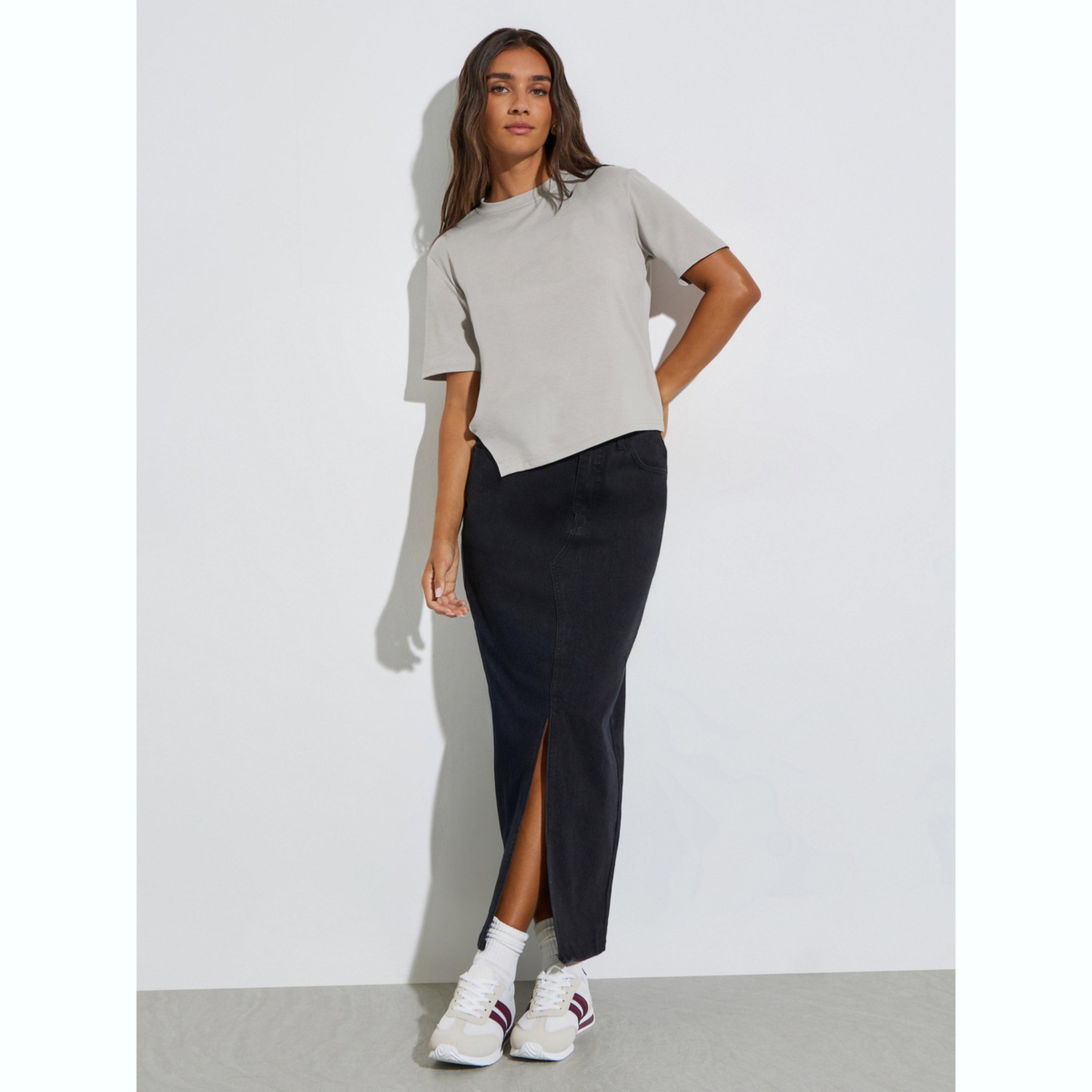 تيشيرت بياقة دائرية وأكمام قصيرة-women-clothing-tshirts-image-2