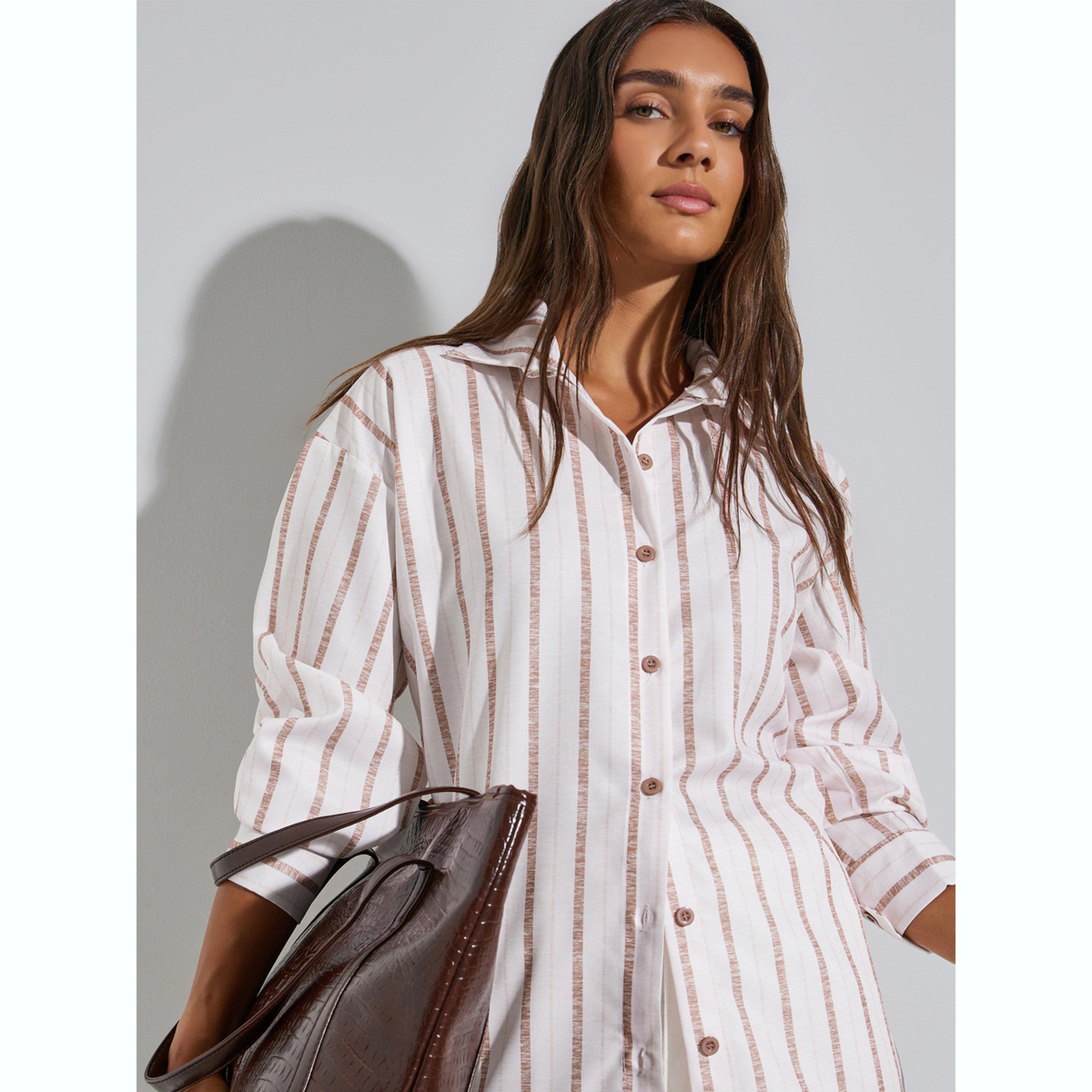 بلوزة واسعة ومخططة بأكمام طويلة-women-clothing-shirtsandblouses-shirts-image-3