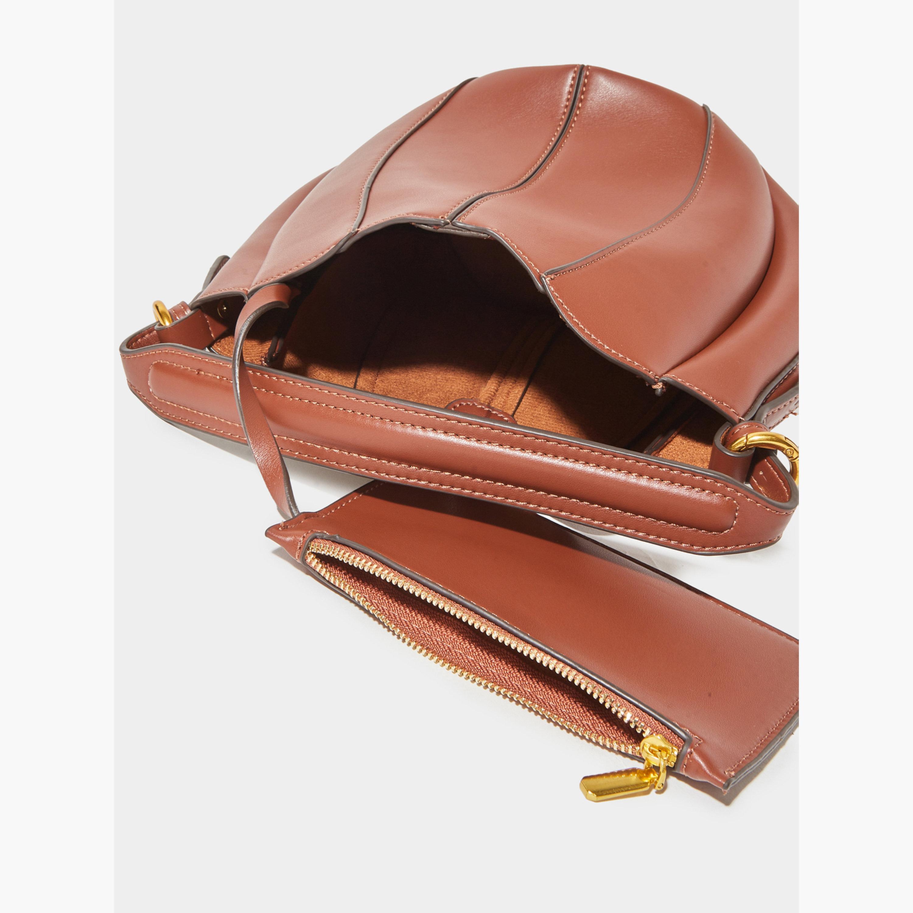 ستايلي - شنطة دلو بنية اللون من الجلد الصناعي مع جيب-women-bagsandwallets-handbags-image-7