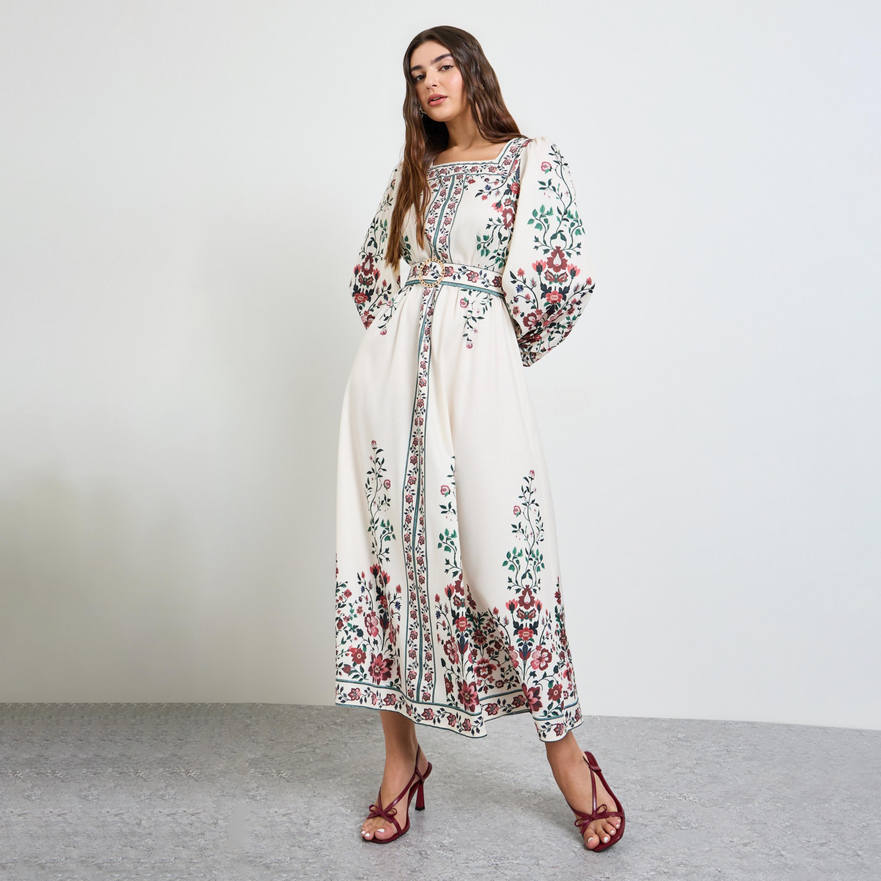 فستان طويل بحافة واسعة وياقة مربعة ونقشة زهور-women-clothing-dresses-image-1
