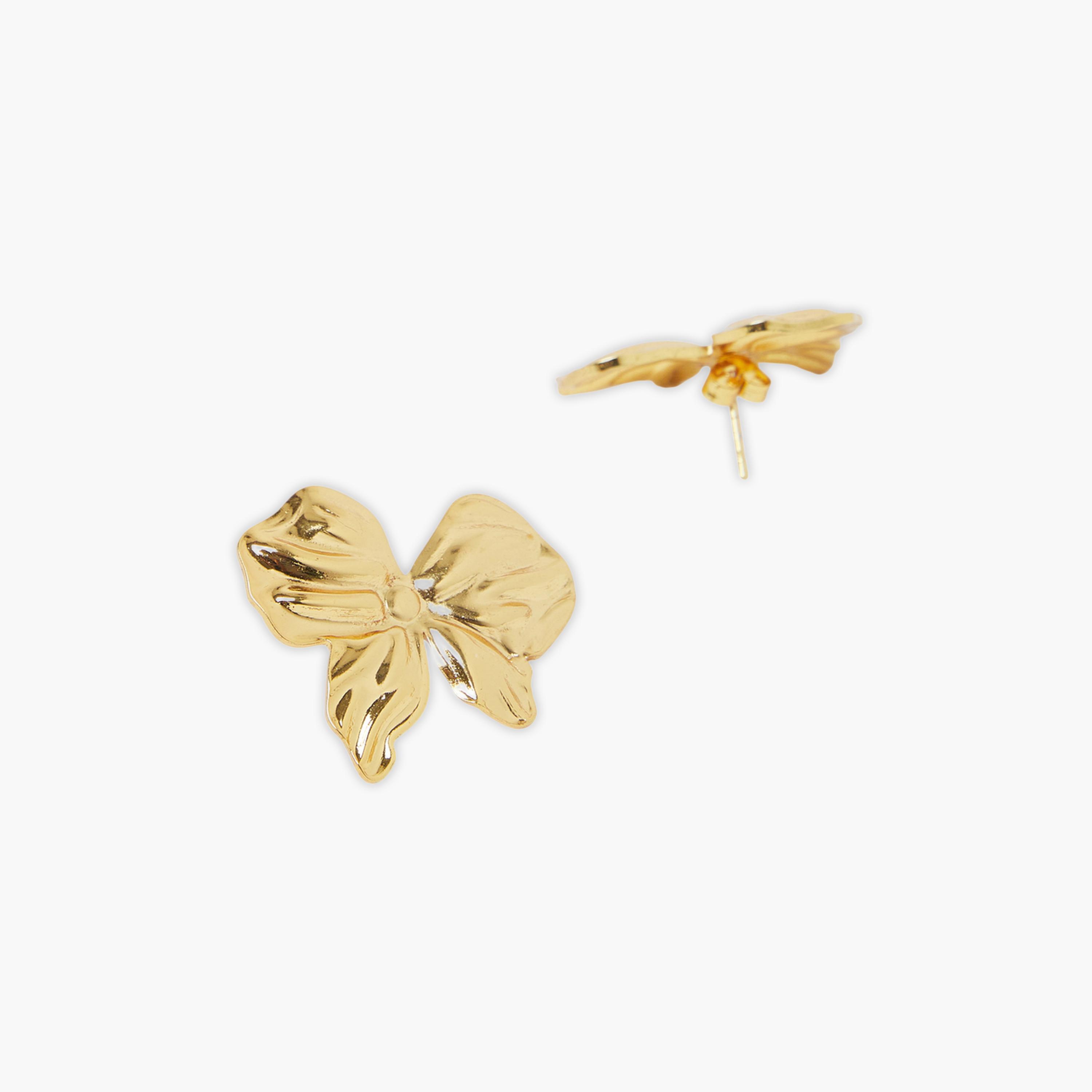 ستايلي - طقم مجوهرات مكون من قطعتين: قلادة على شكل فراشة وأقراط مرصعة-women-watchesandjewellery-jewellery-jewellerysets-image-2