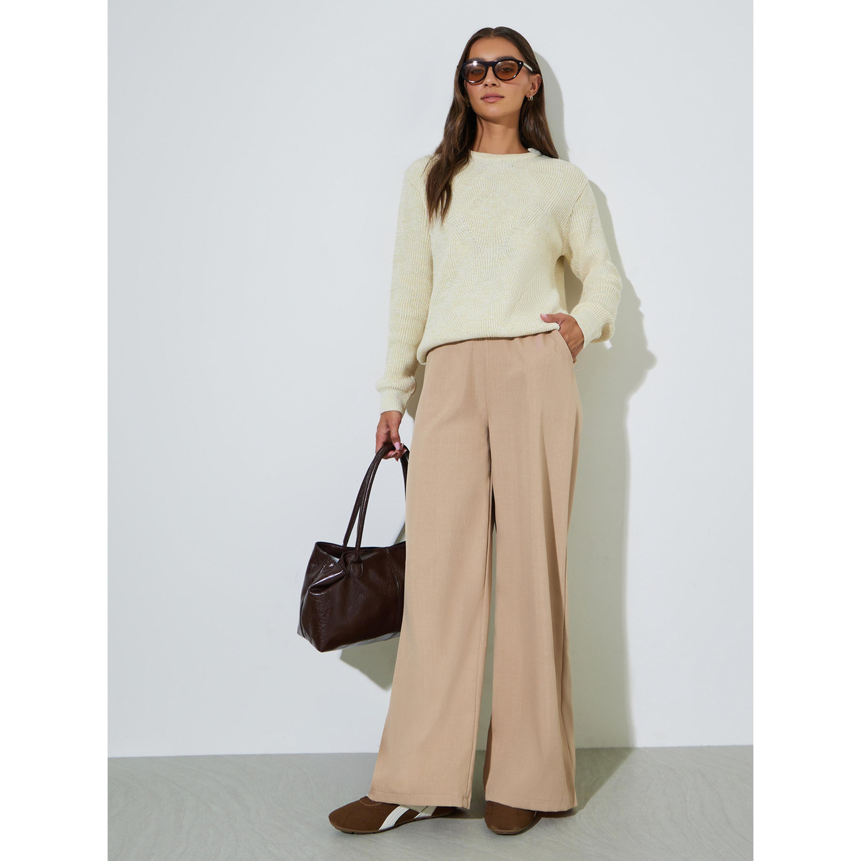 سويتر محبوك بقصة عادية وأكمام طويلة باللون الأوف وايت-women-winterwear-cardigansandjumpers-jumpers-image-2