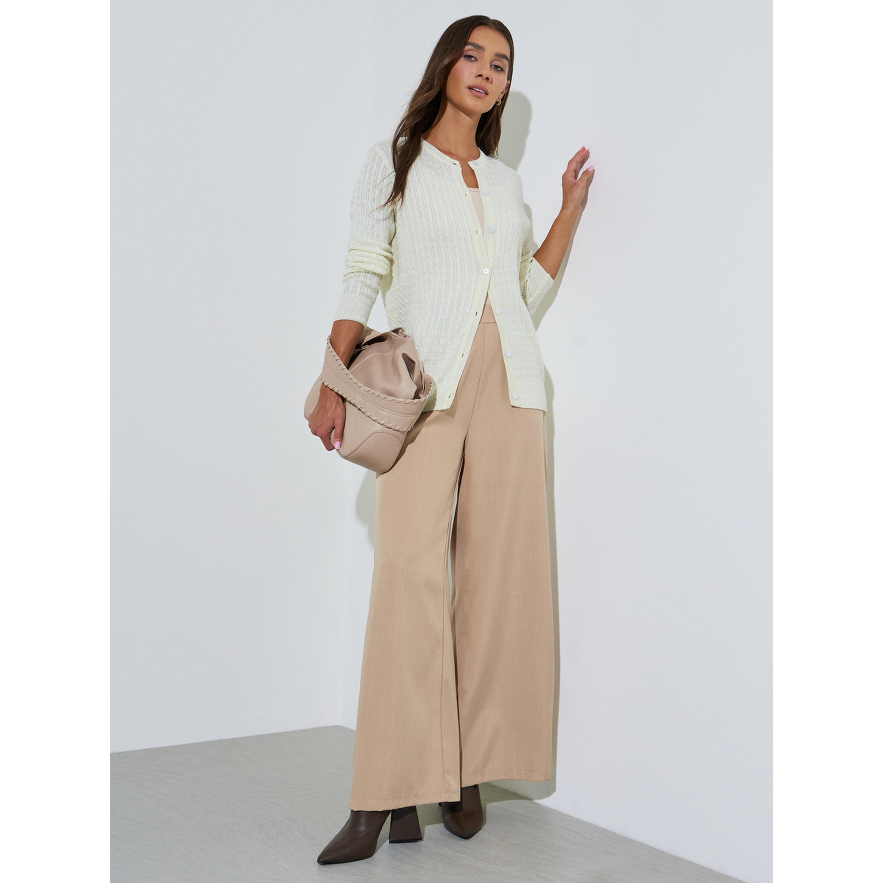 كارديجان محبوك بجدائل وأزرار باللون الأوف وايت-women-winterwear-cardigansandjumpers-cardigans-image-2