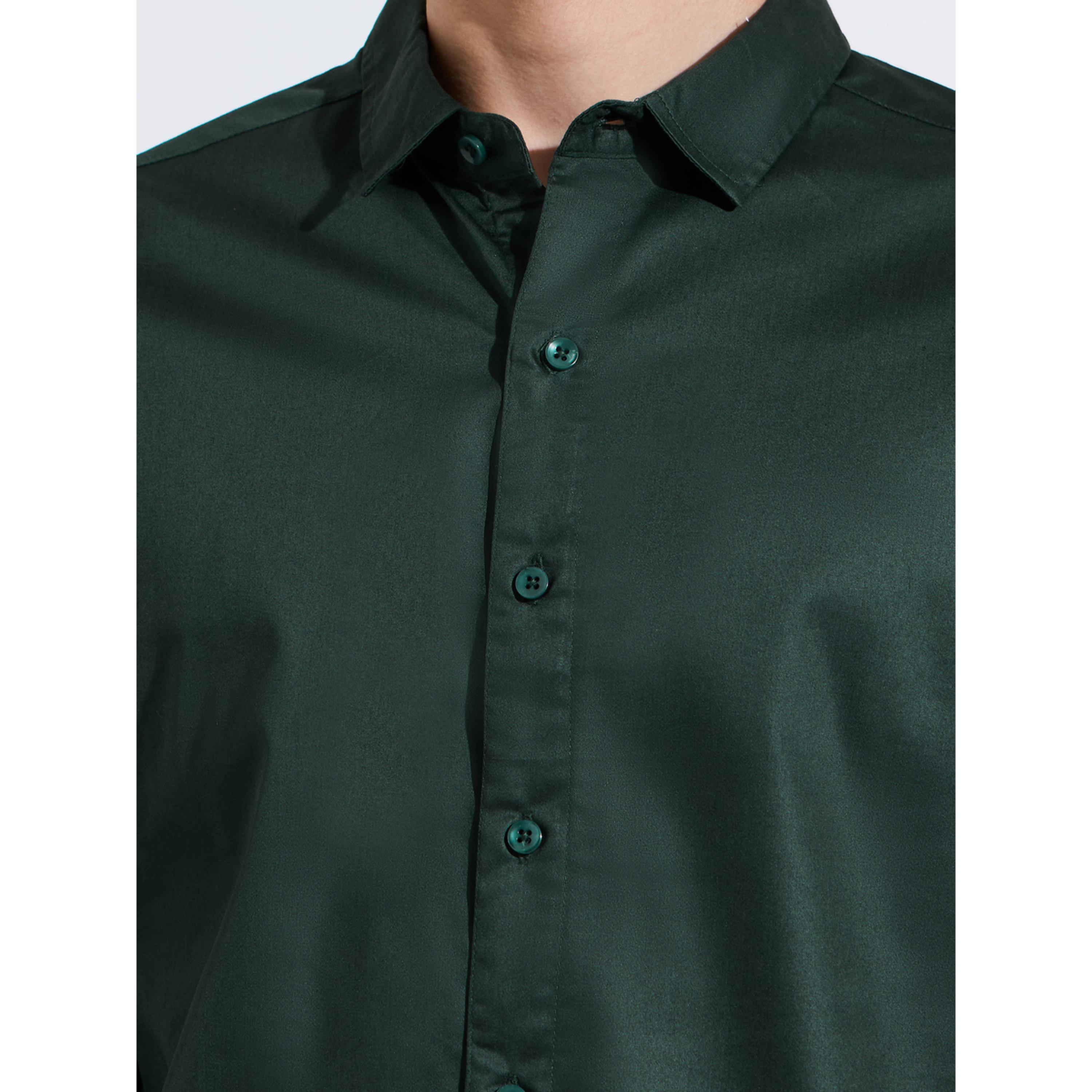 بلوزة سليم فيت ساتان سادة بأكمام طويلة باللون الأخضر الداكن-men-clothing-shirts-image-5