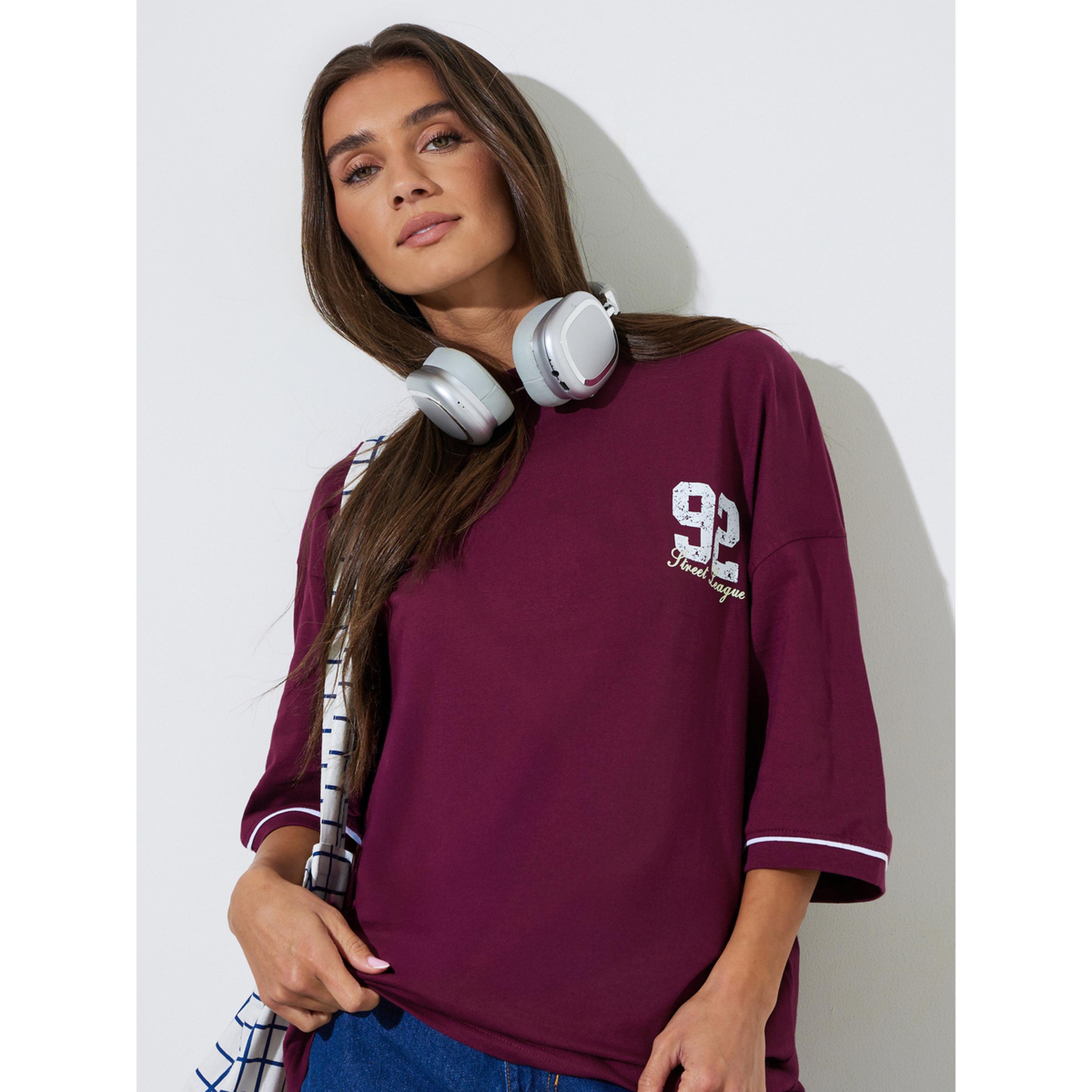 ستايلي - تيشيرت  أرجواني مطبوع برسومات وحواف متباينة مقاس واسع-women-clothing-tshirts-image-4