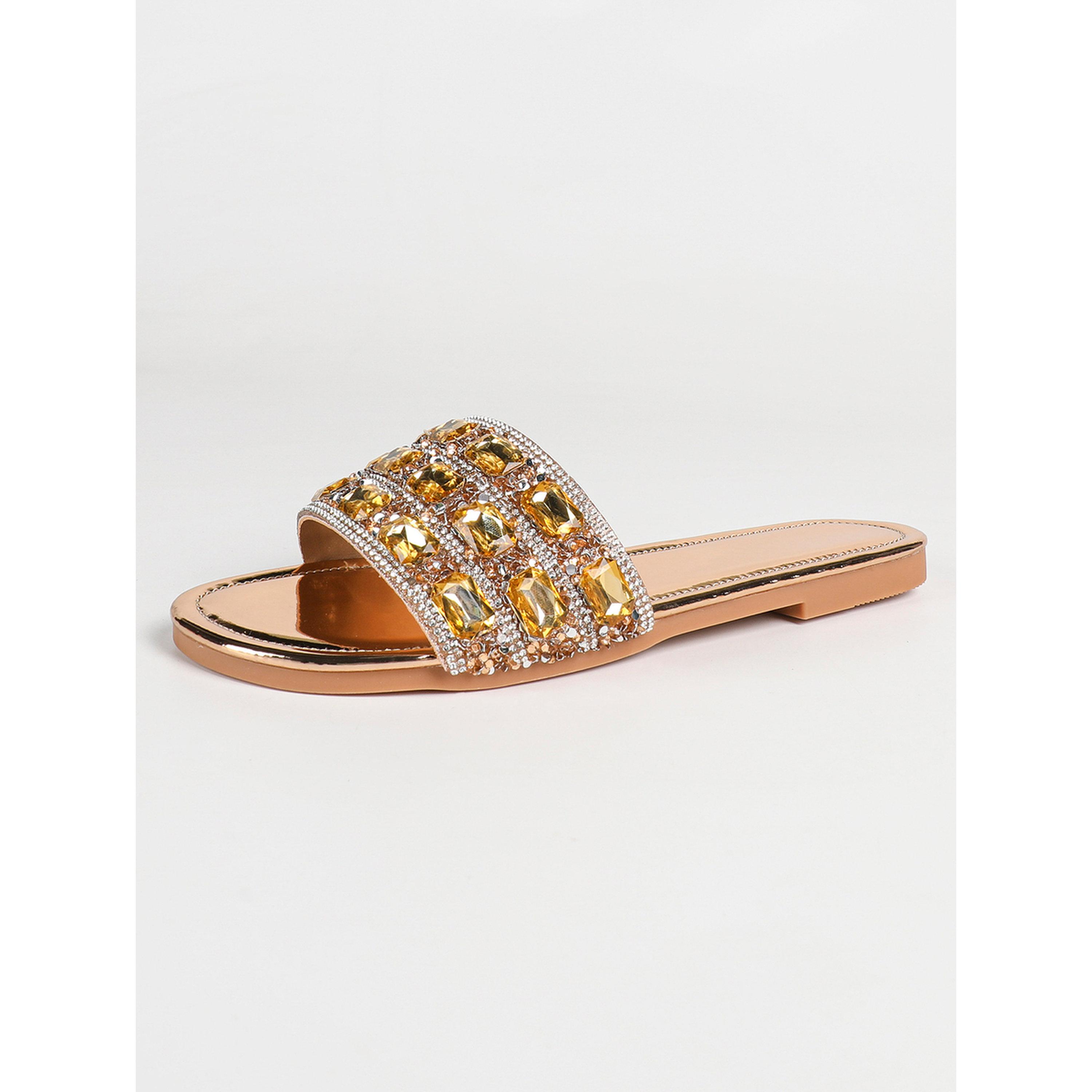 صندل فلات مزين-women-shoes-sandals-flats-image-1