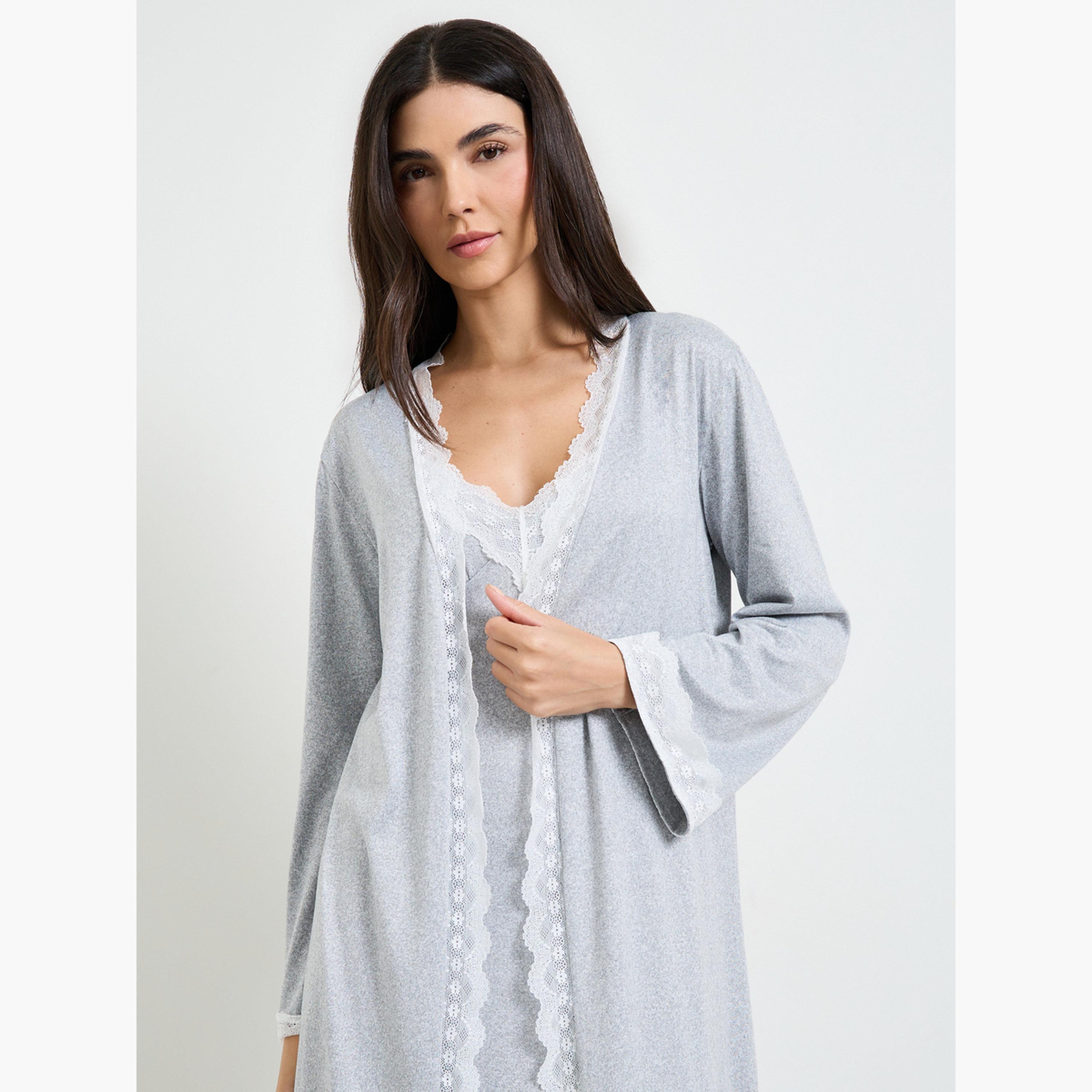 ستايلي - عبوة من قطعتين - فستان داخلي وروب بتفاصيل دانتيل متباينة-women-clothing-nightwear-robes-image-6