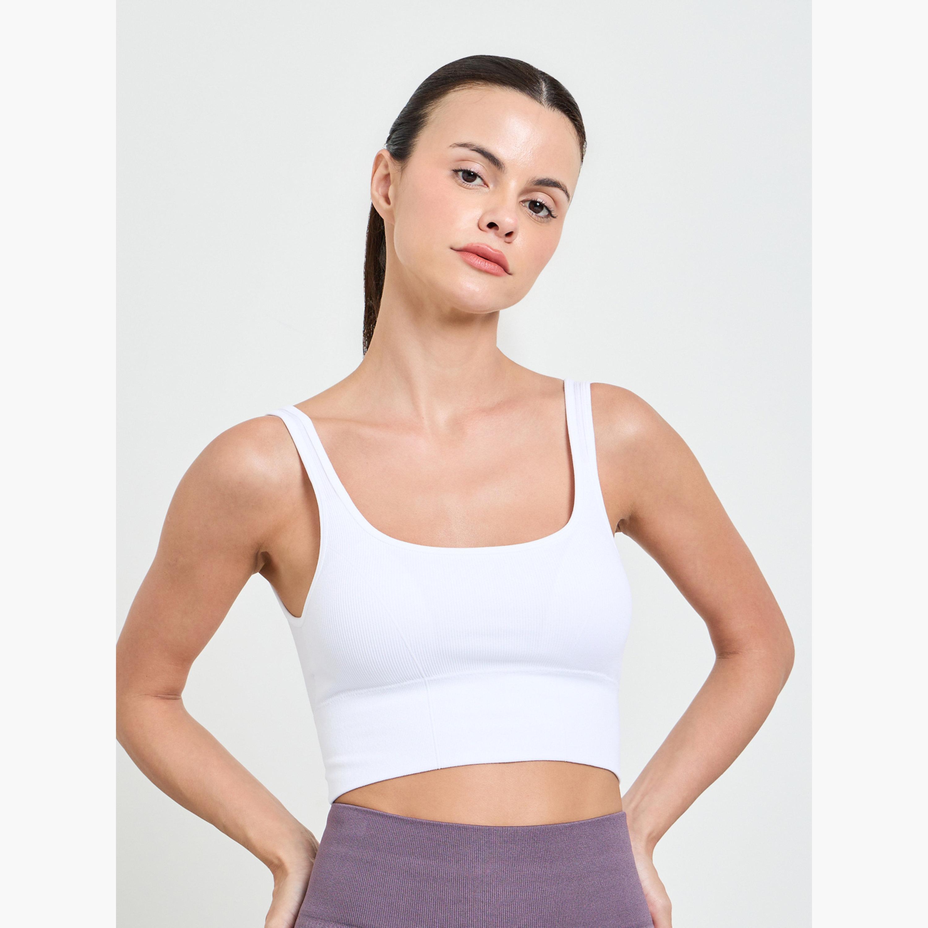 حمالة صدر رياضية مبطنة بتفاصيل بارزة الملمس وشريط سفلي عريض - دعم متوسط-women-clothing-sportswearandactivewear-sportsbras-image-1