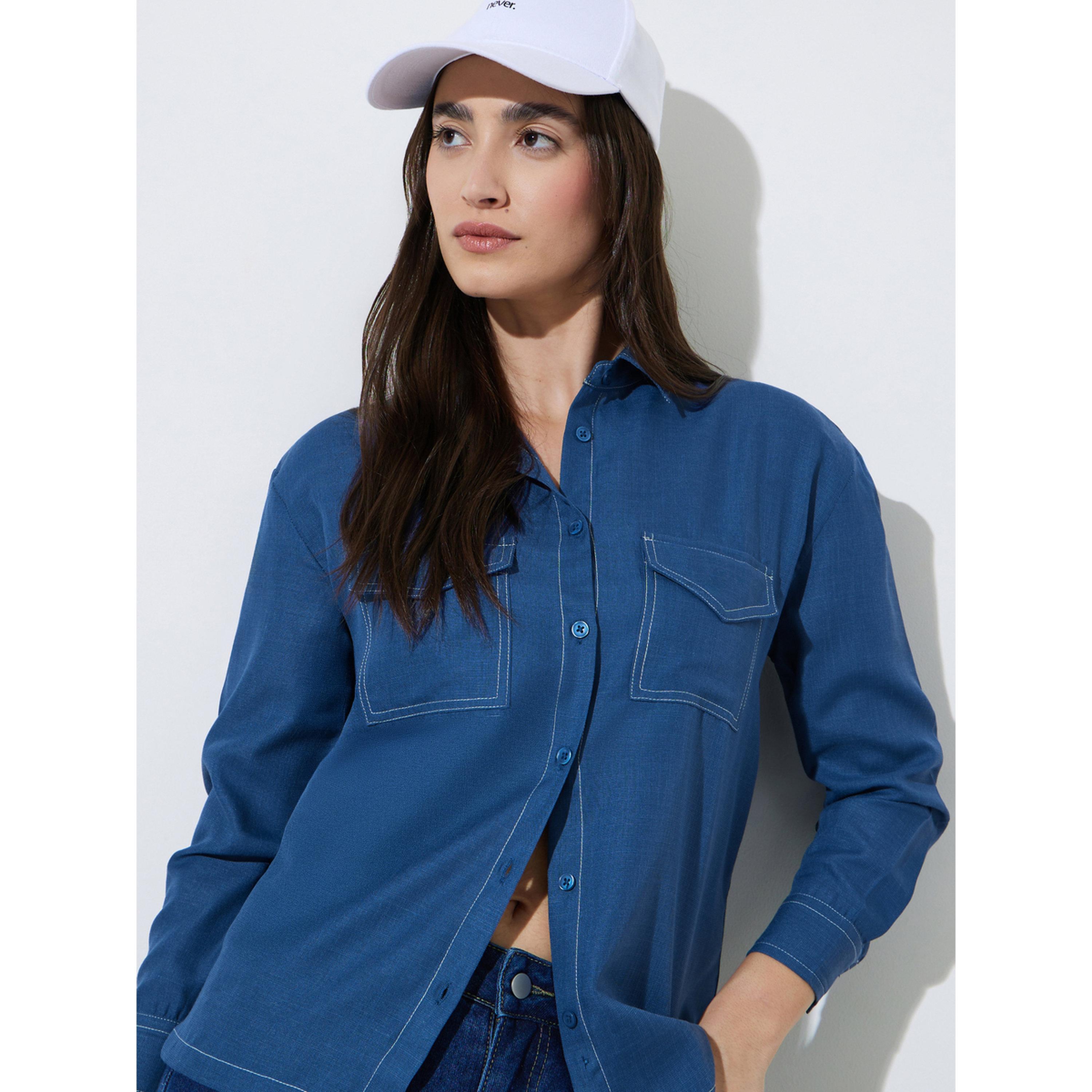 قميص بقصة مريحة بتفاصيل جيوب بلون سادة-women-clothing-shirtsandblouses-shirts-image-4