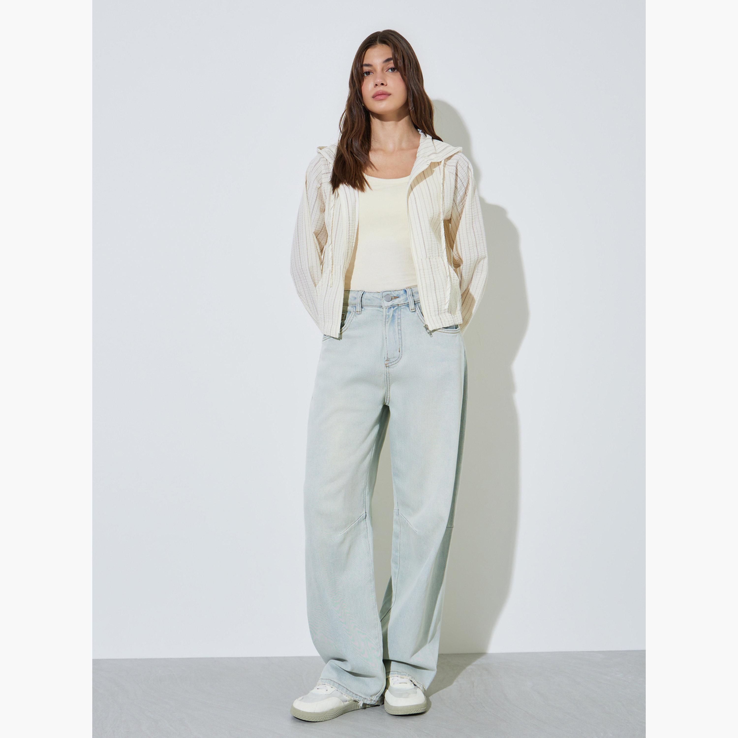 جاكيت خفيف الوزن بغطاء رأس وتفاصيل بارزة الملمس-women-winterwear-coatsandjackets-jackets-image-2