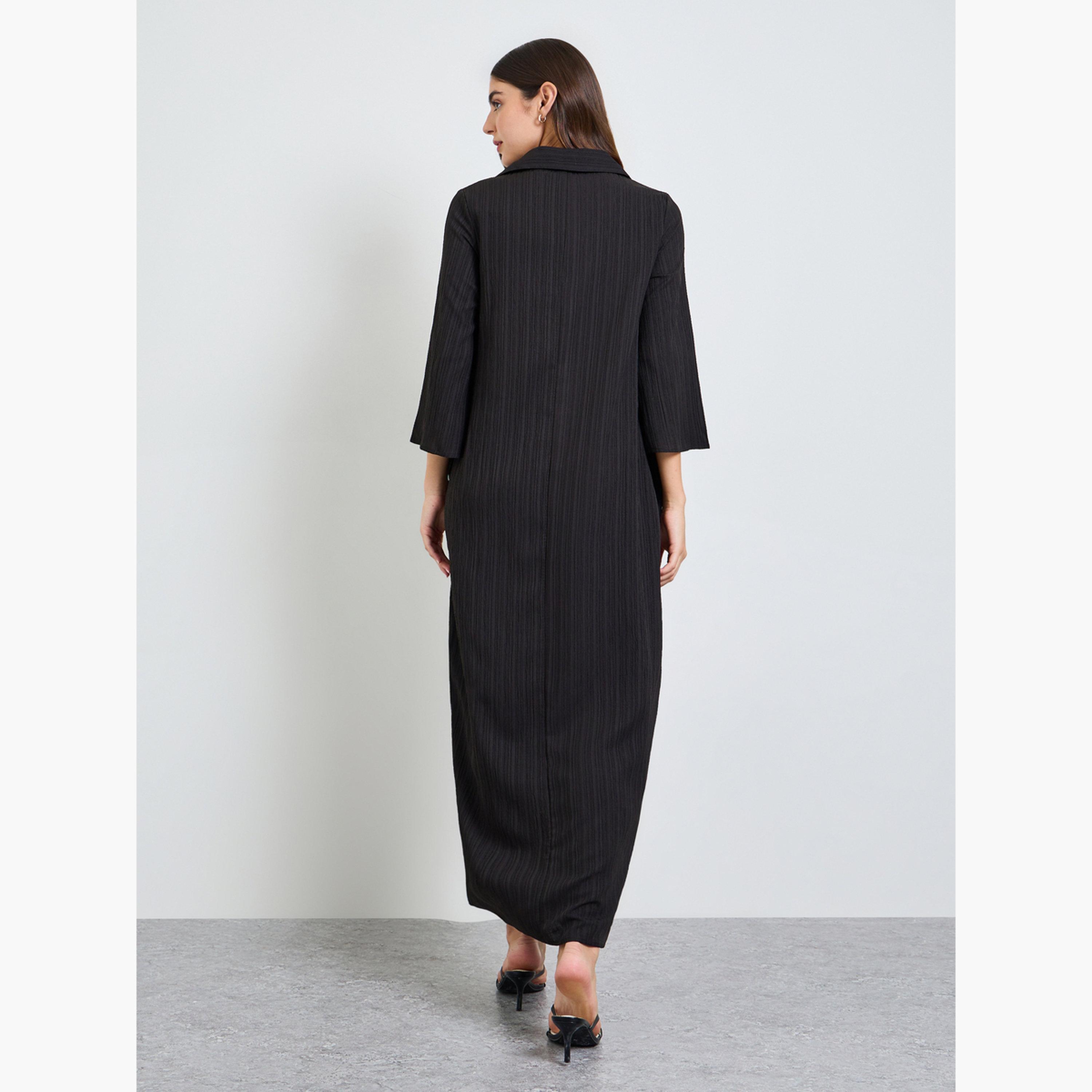 فستان طويل بياقة مفتوحة وتفاصيل بارزة الملمس-women-clothing-dresses-image-4
