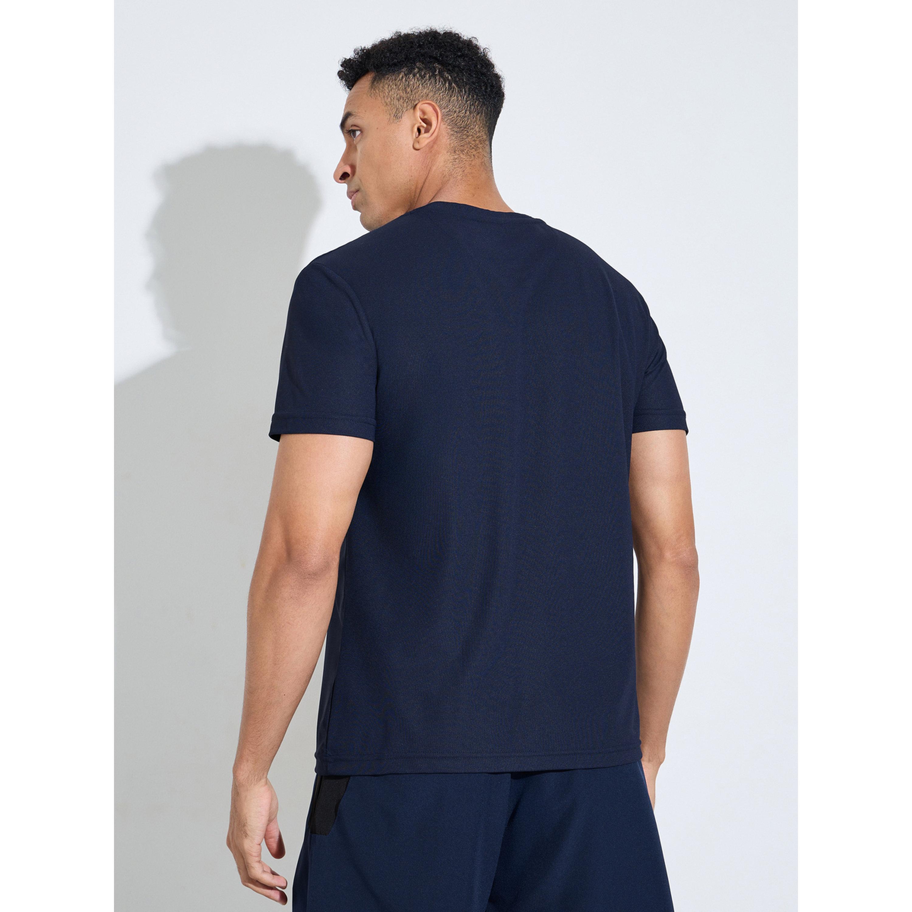 تيشيرت رياضي سادة بقصة عادية وياقة دائرية وأكمام قصيرة باللون الكحلي-men-clothing-sportswearandactivewear-tshirtsandpolos-image-3
