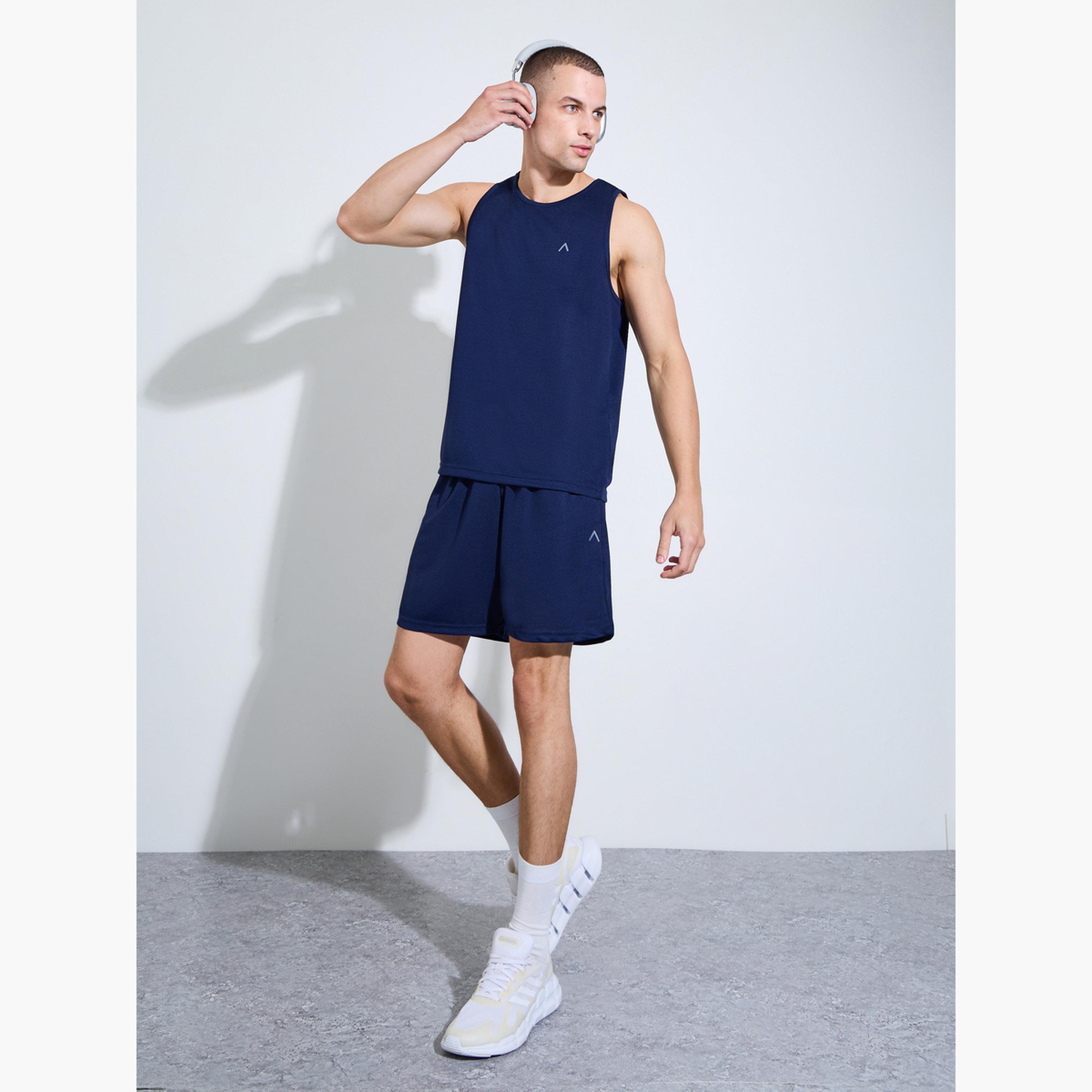 مجموعة من شورت وبلوزة تانك بقصة عادية-men-clothing-coordsets-image-2