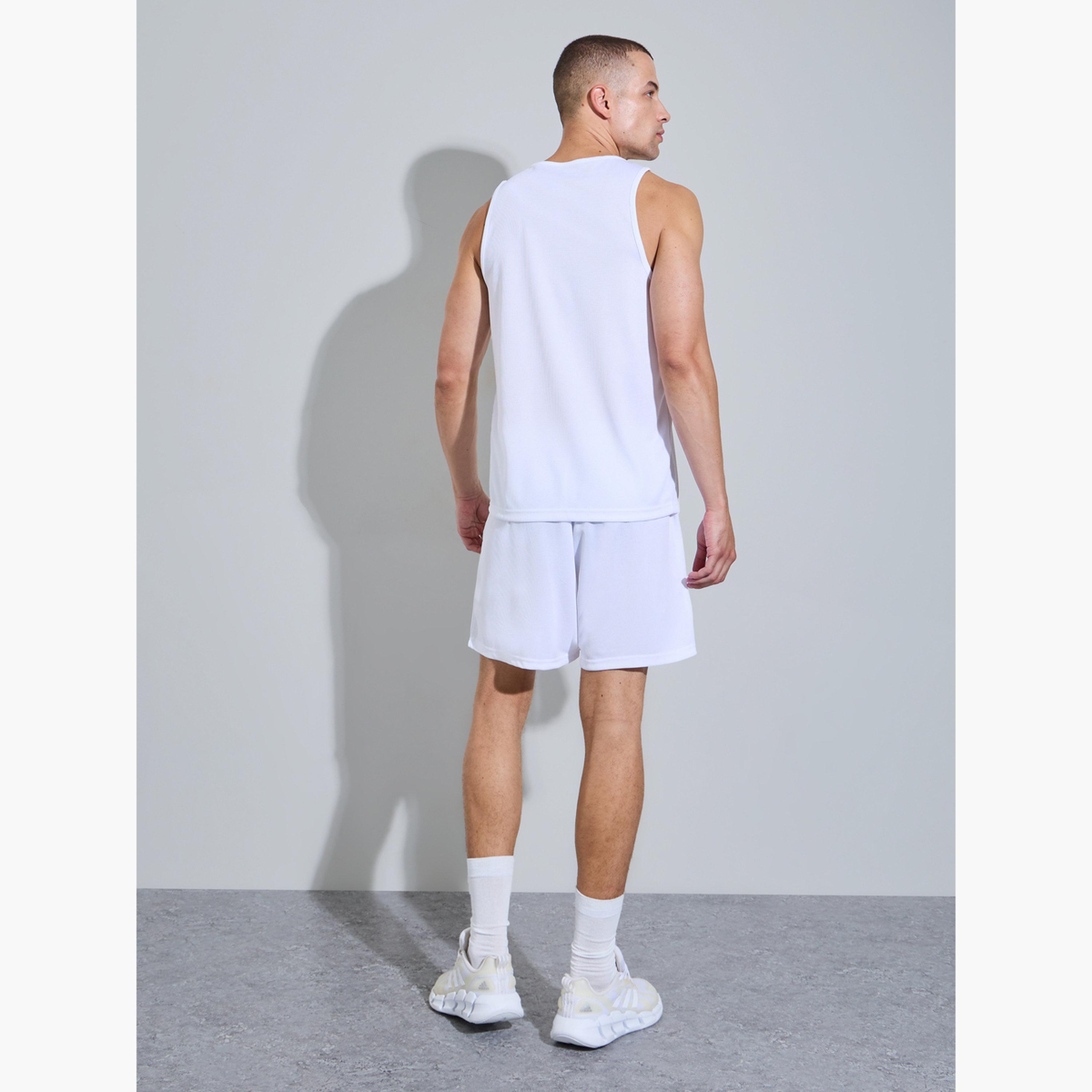 مجموعة من شورت وبلوزة تانك بقصة عادية-men-clothing-coordsets-image-4