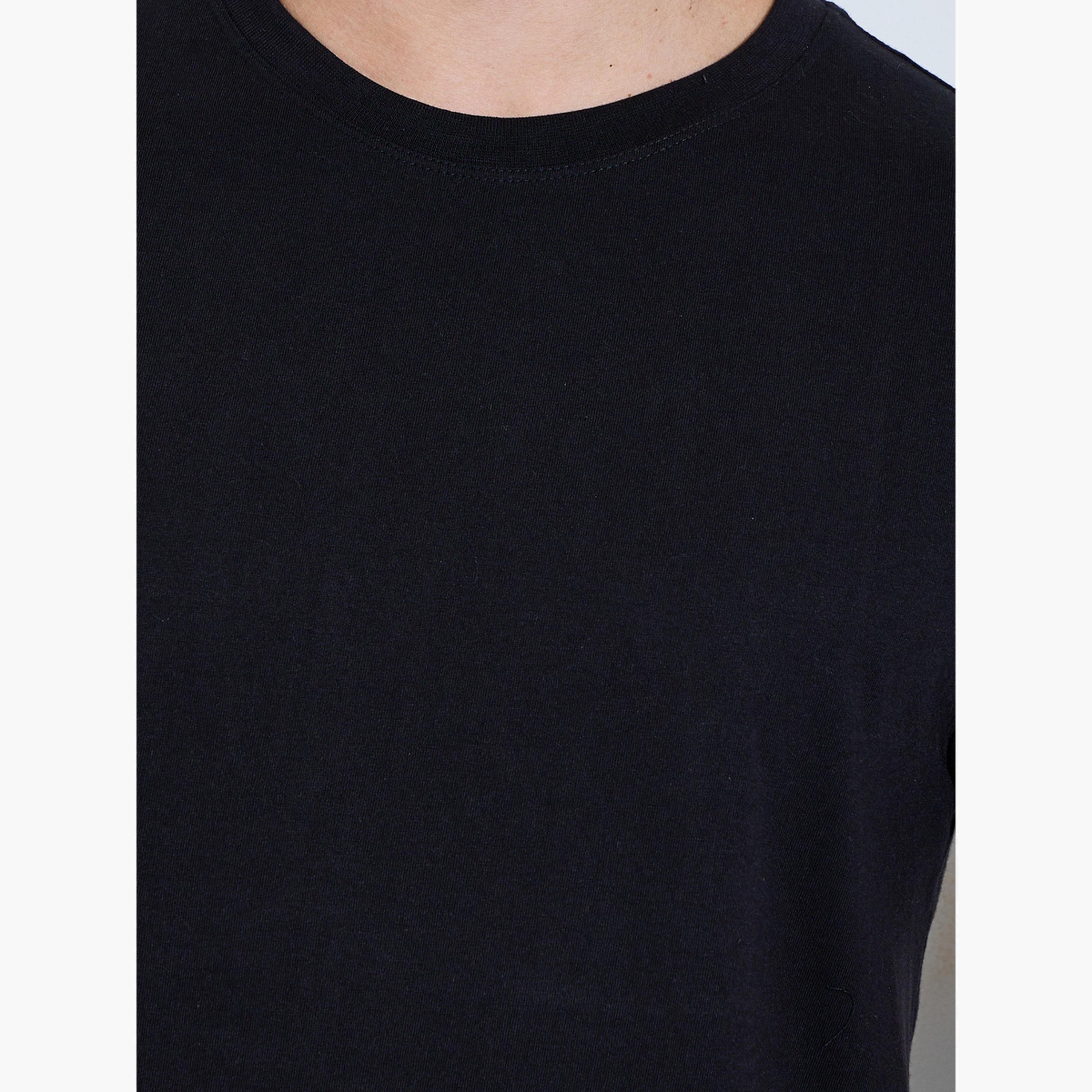 Styli Men Black Solid Crew Neck T-Shirt and Striped Pants Pajama Set-men-clothing-nightwear-sets-image-6