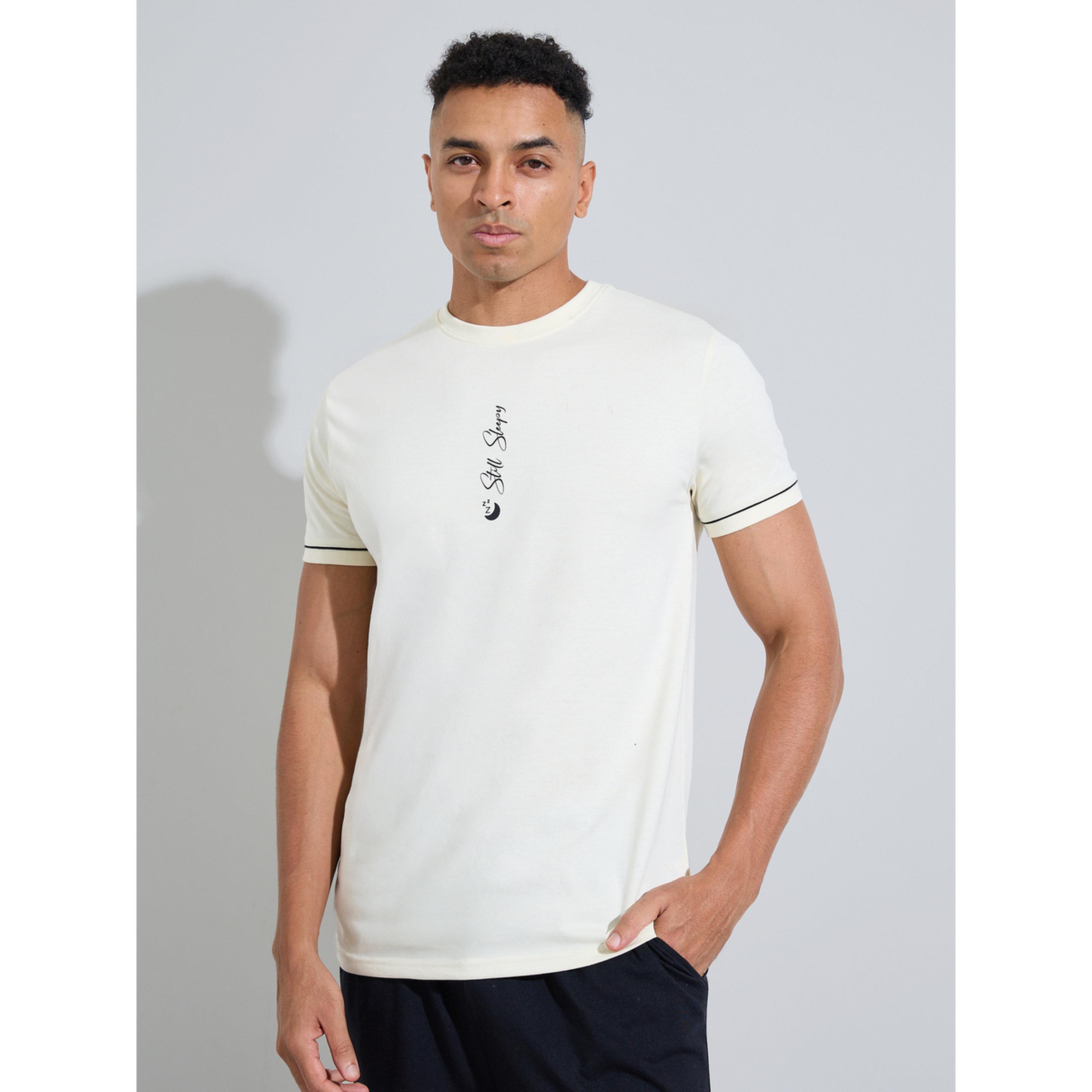 طقم بيجاما من شورت وتيشيرت مطبوع بقصة مريحة-men-clothing-nightwear-sets-image-3