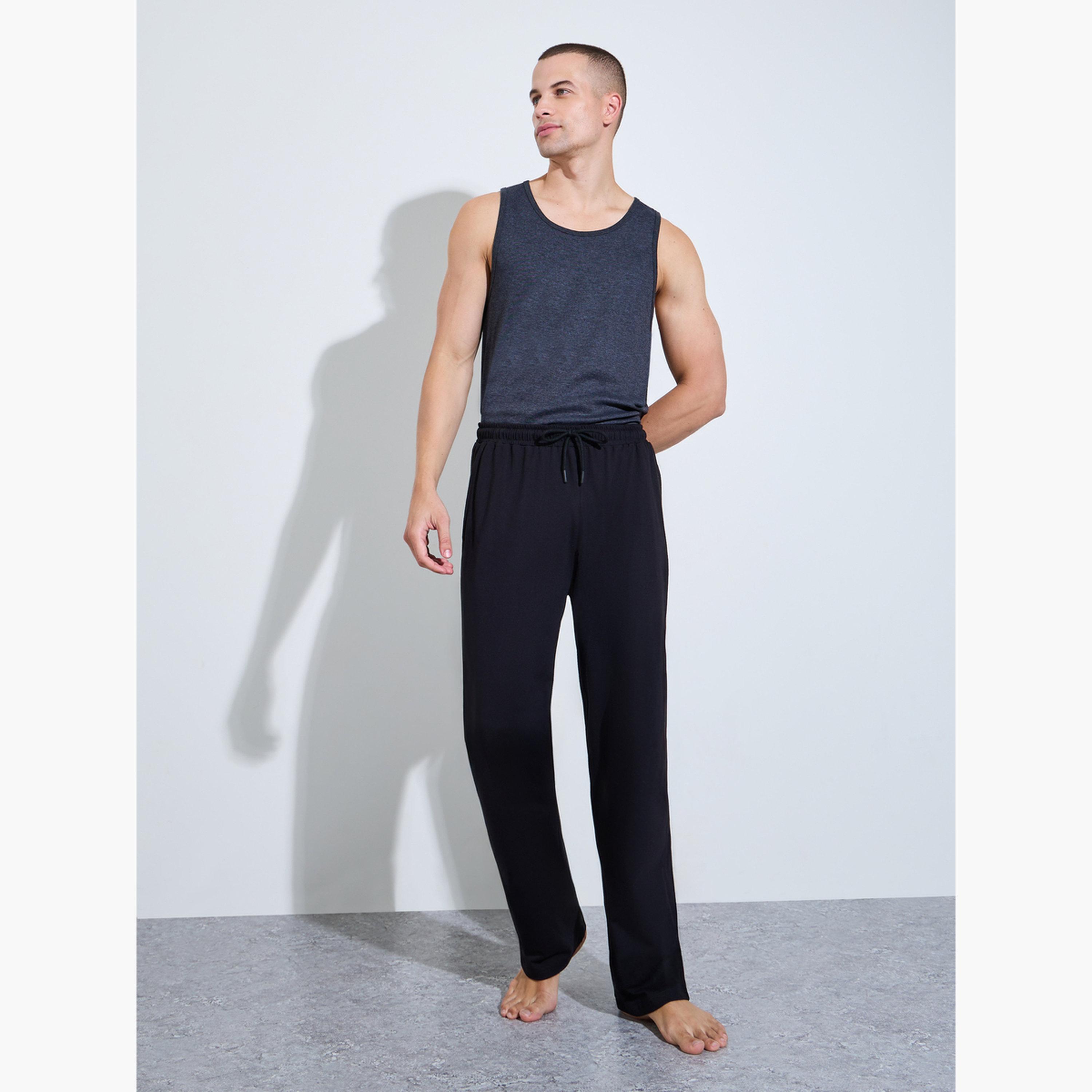 Styli Men Black Solid Relaxed Fit Knitted Pants-men-clothing-nightwear-pyjamaandshorts-image-2