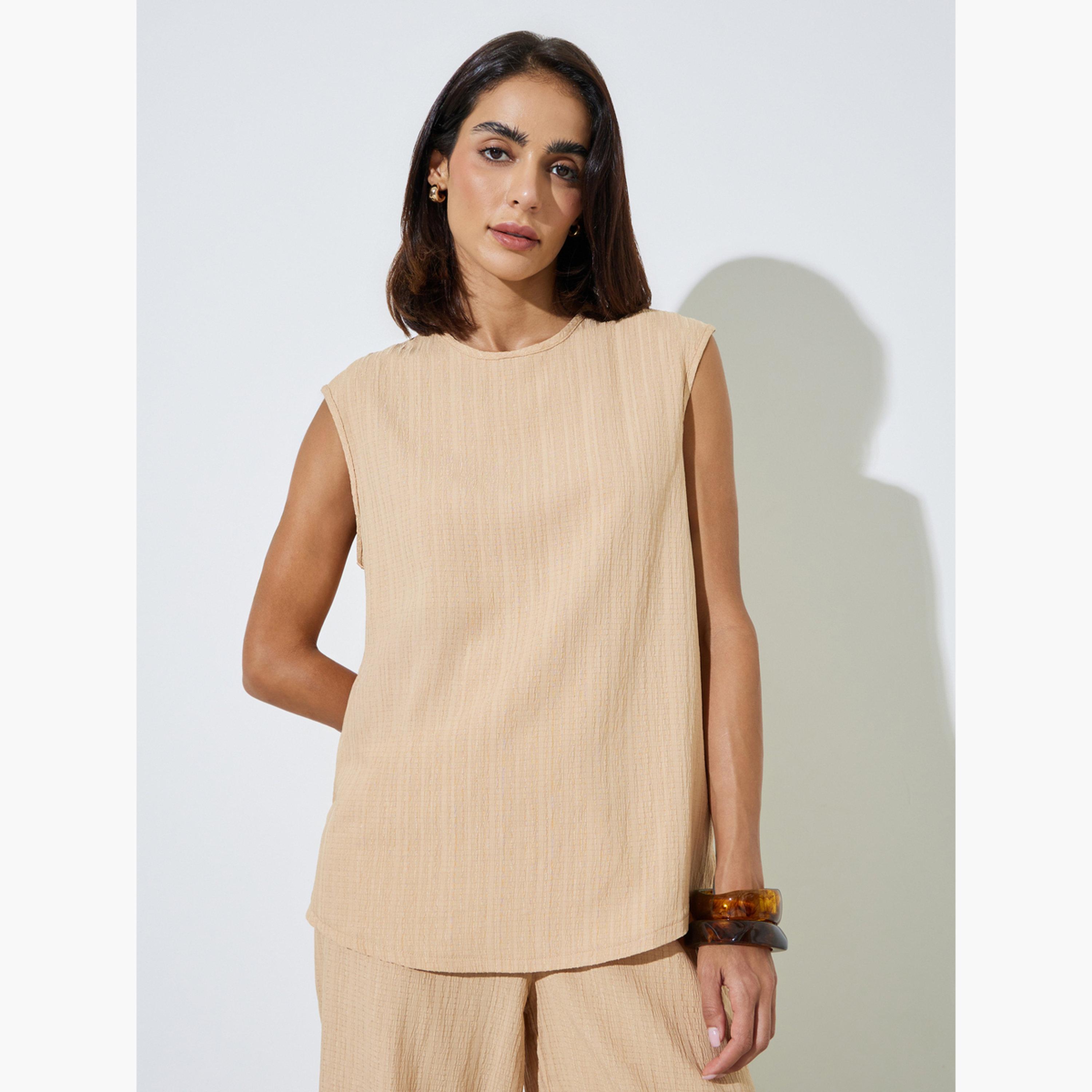 Amirah X Styli Beige Textured Sleeveless Top and Pants Modest Set-women-arabicclothing-sets-image-2