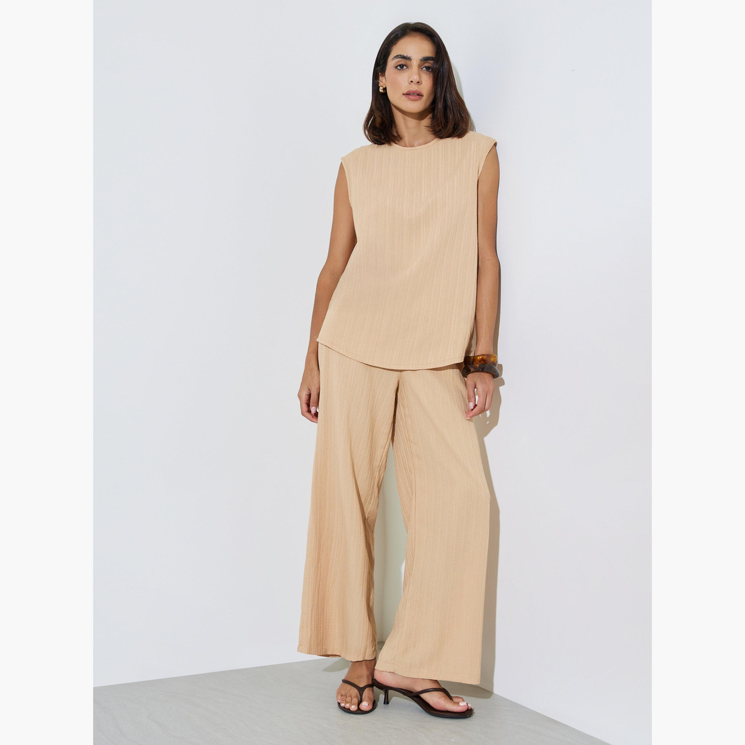 Amirah X Styli Beige Textured Sleeveless Top and Pants Modest Set-women-arabicclothing-sets-image-3