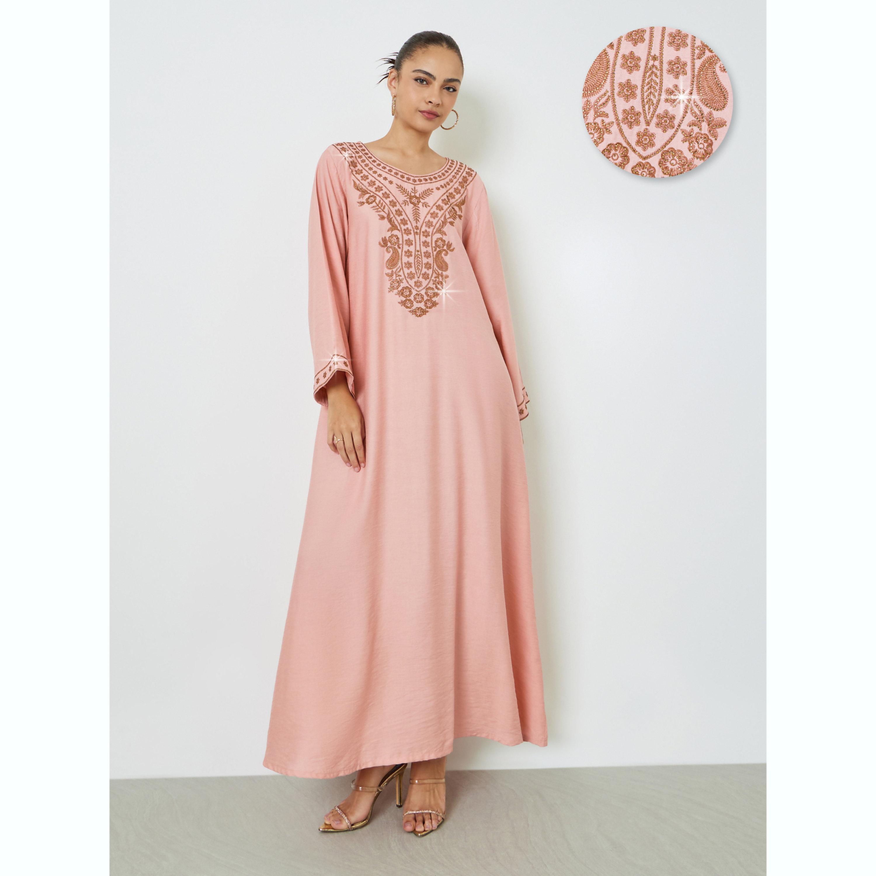 جلابية طويلة بتفاصيل مُطرّزة ومنمقة-women-arabicclothing-jalabiyas-image-3