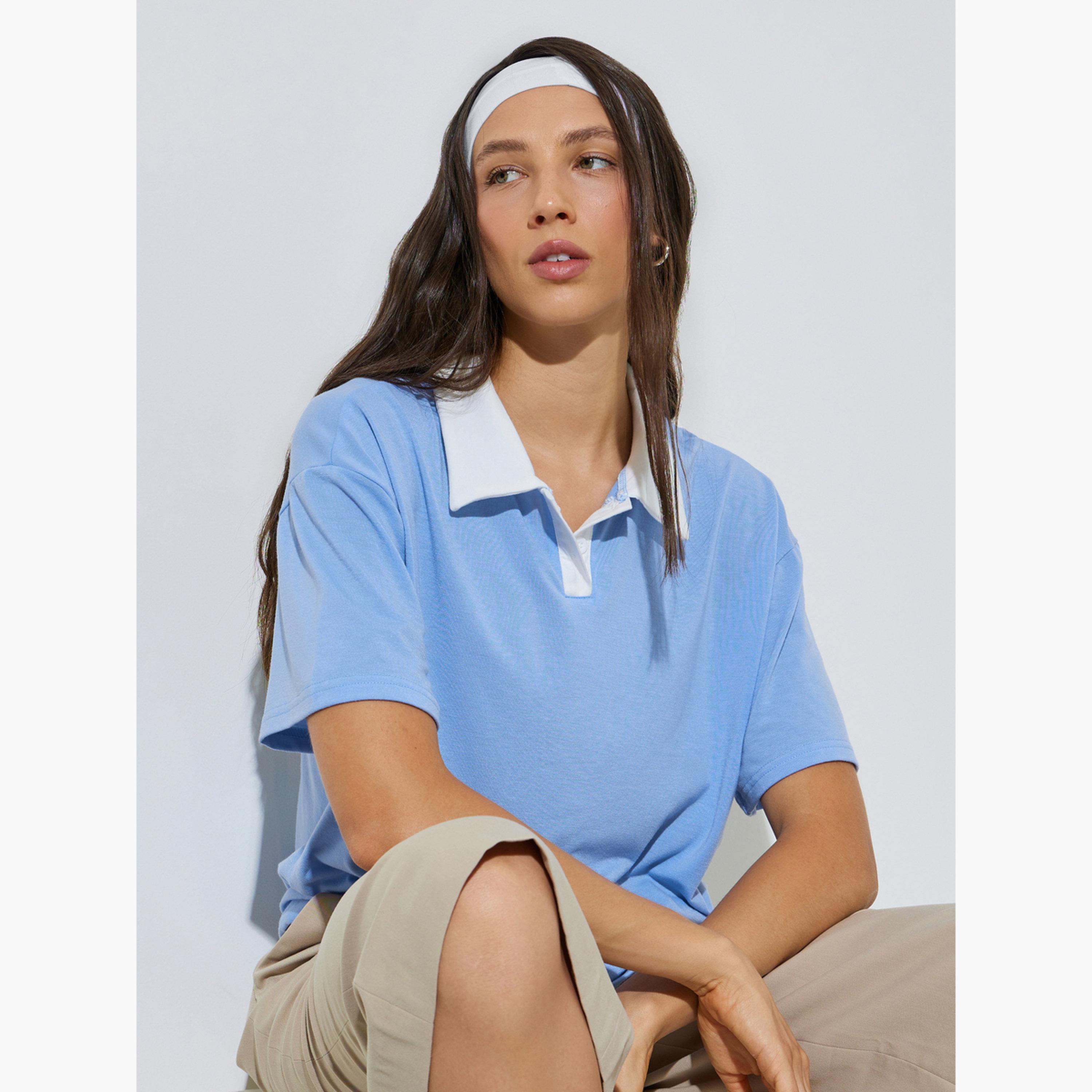 تيشيرت بولو بقصة عادية وأطراف متباينة-women-clothing-tshirts-image-3