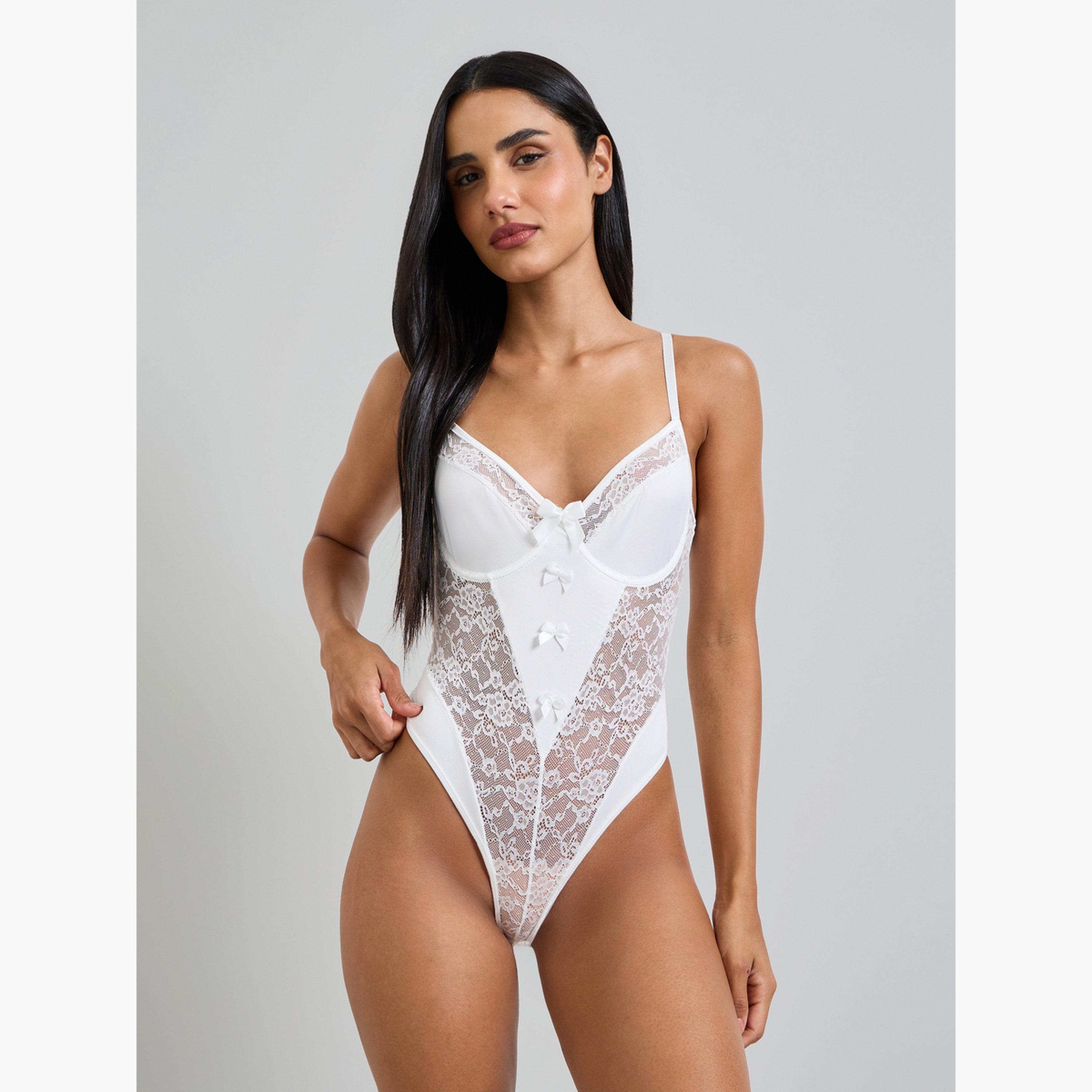 طقم من تنورة شبكية ملفوفة وبودي سوت دانتيل باللون الأبيض-women-clothing-lingerie-babydollsandbodysuits-image-3
