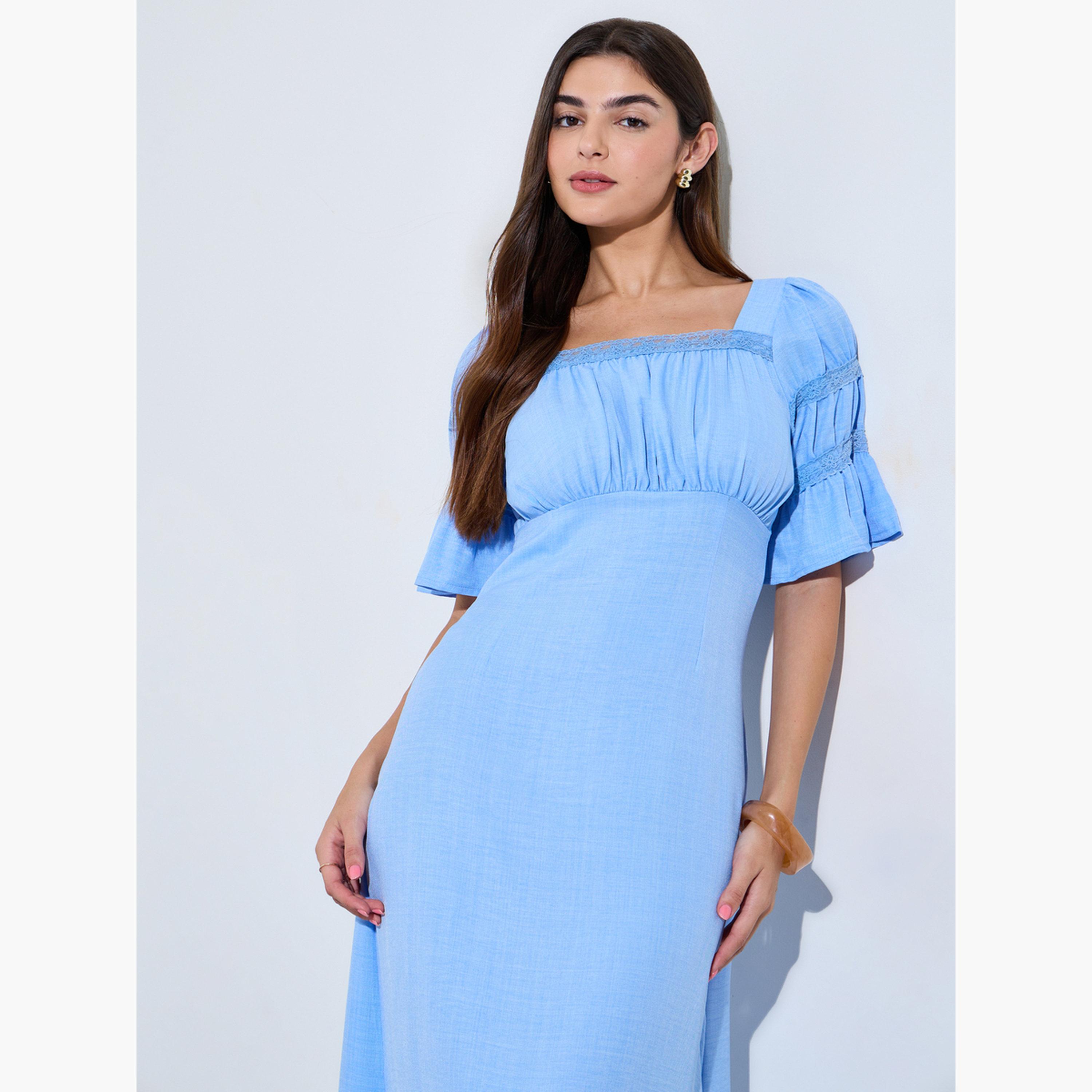 فستان طويل بياقة مربعة وتفاصيل دانتيل-women-clothing-dresses-image-2