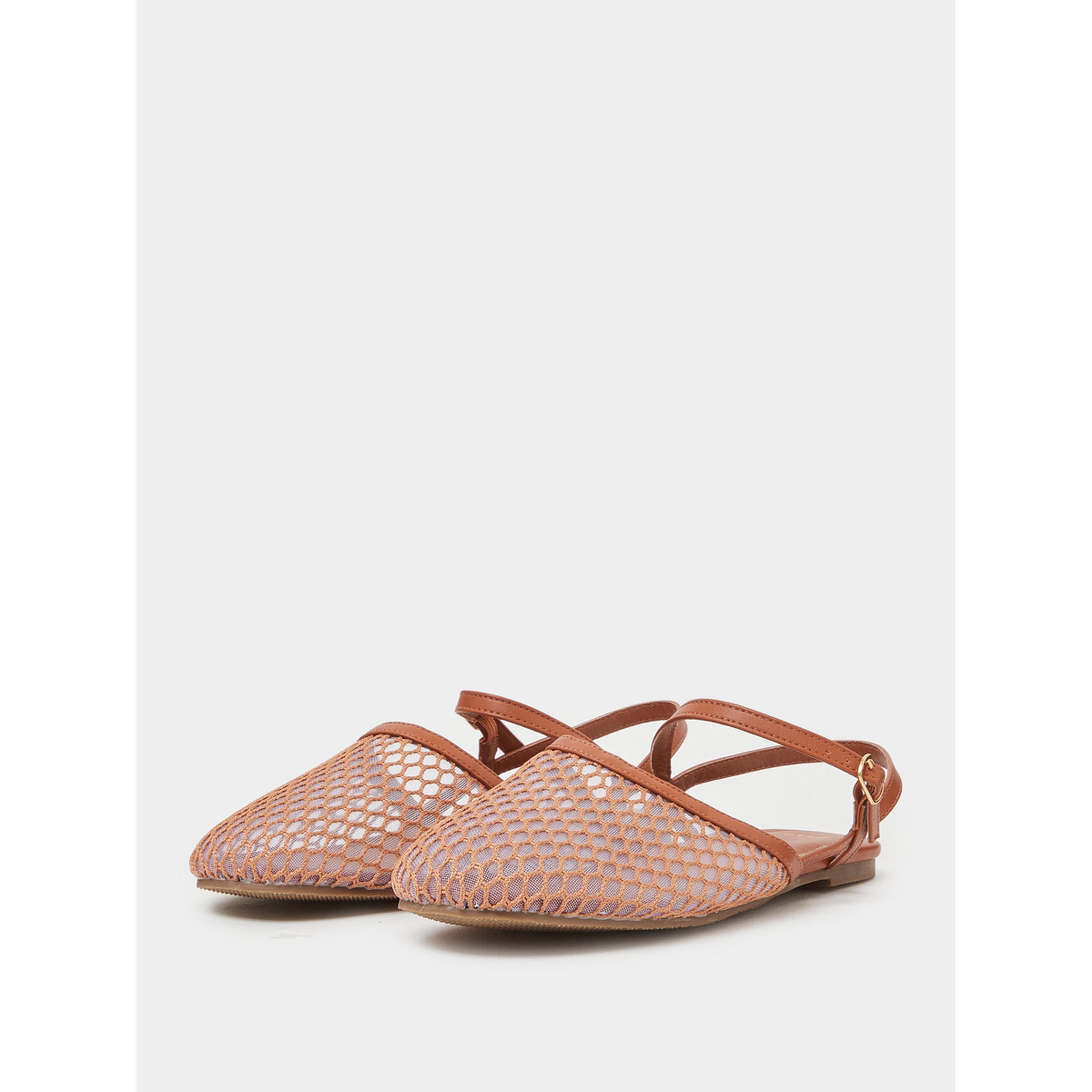 حذاء كاجوال شبكي بسير خلفي تان-women-shoes-sandals-flats-image-1