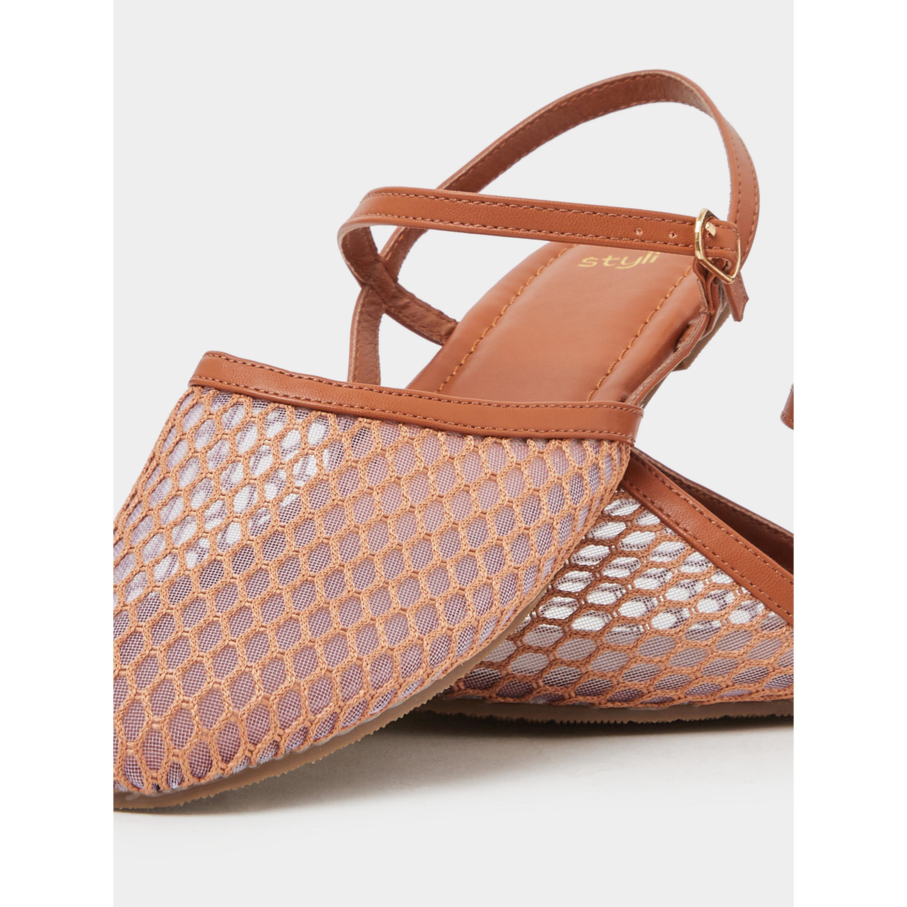 حذاء كاجوال شبكي بسير خلفي تان-women-shoes-sandals-flats-image-5