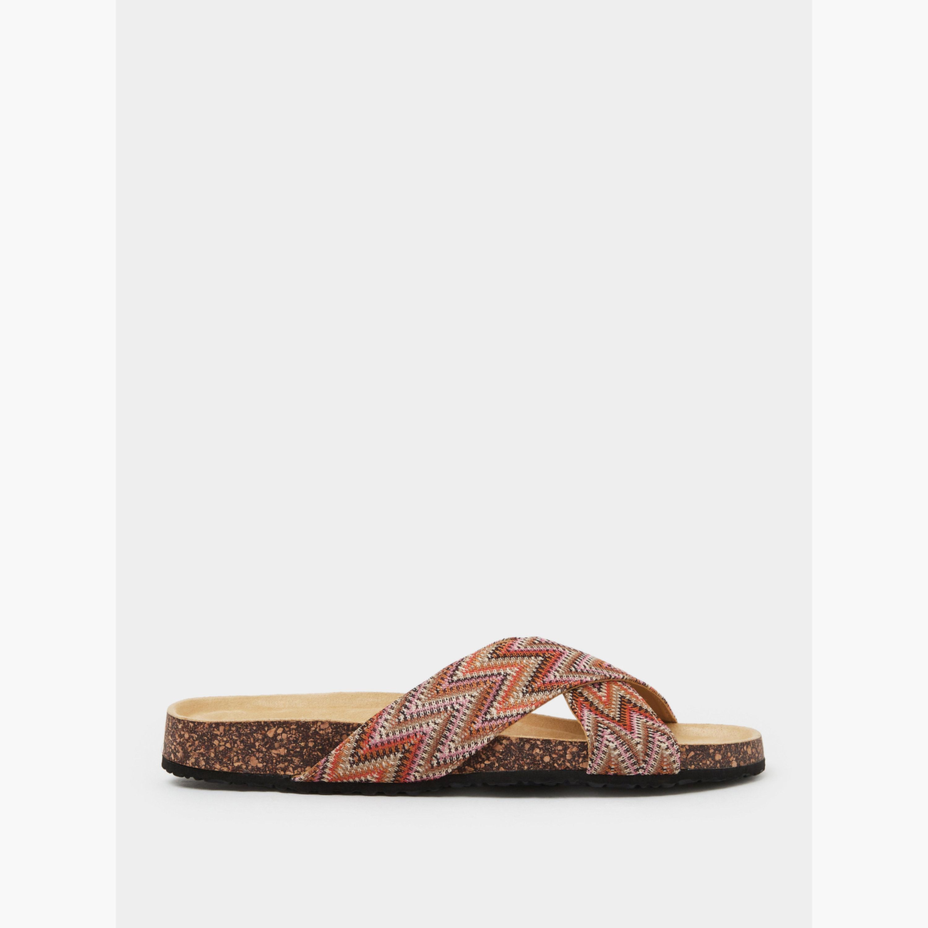 صندل فلات بأشرطة متقاطعة هندسية-women-shoes-sandals-flats-image-2
