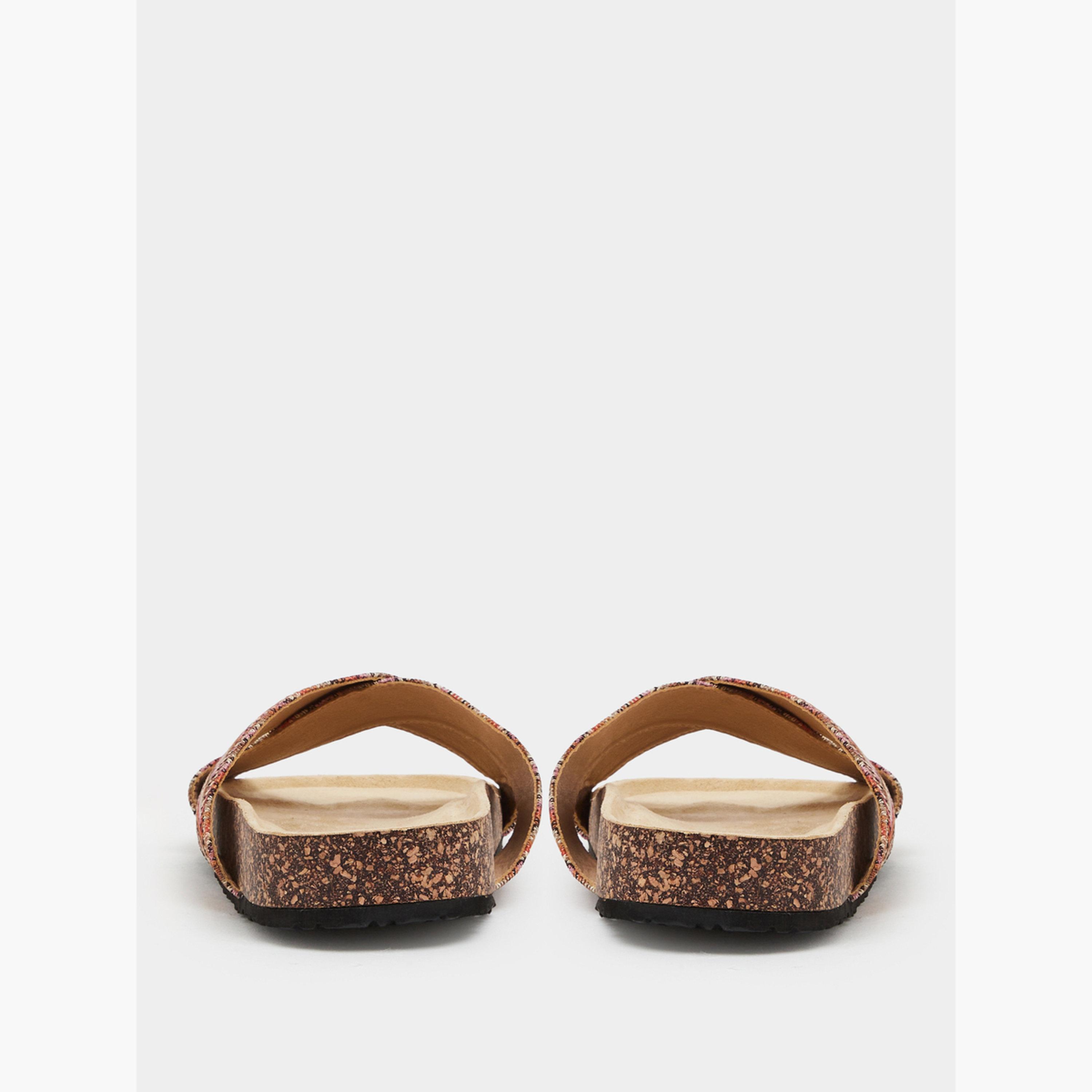 صندل فلات بأشرطة متقاطعة هندسية-women-shoes-sandals-flats-image-5