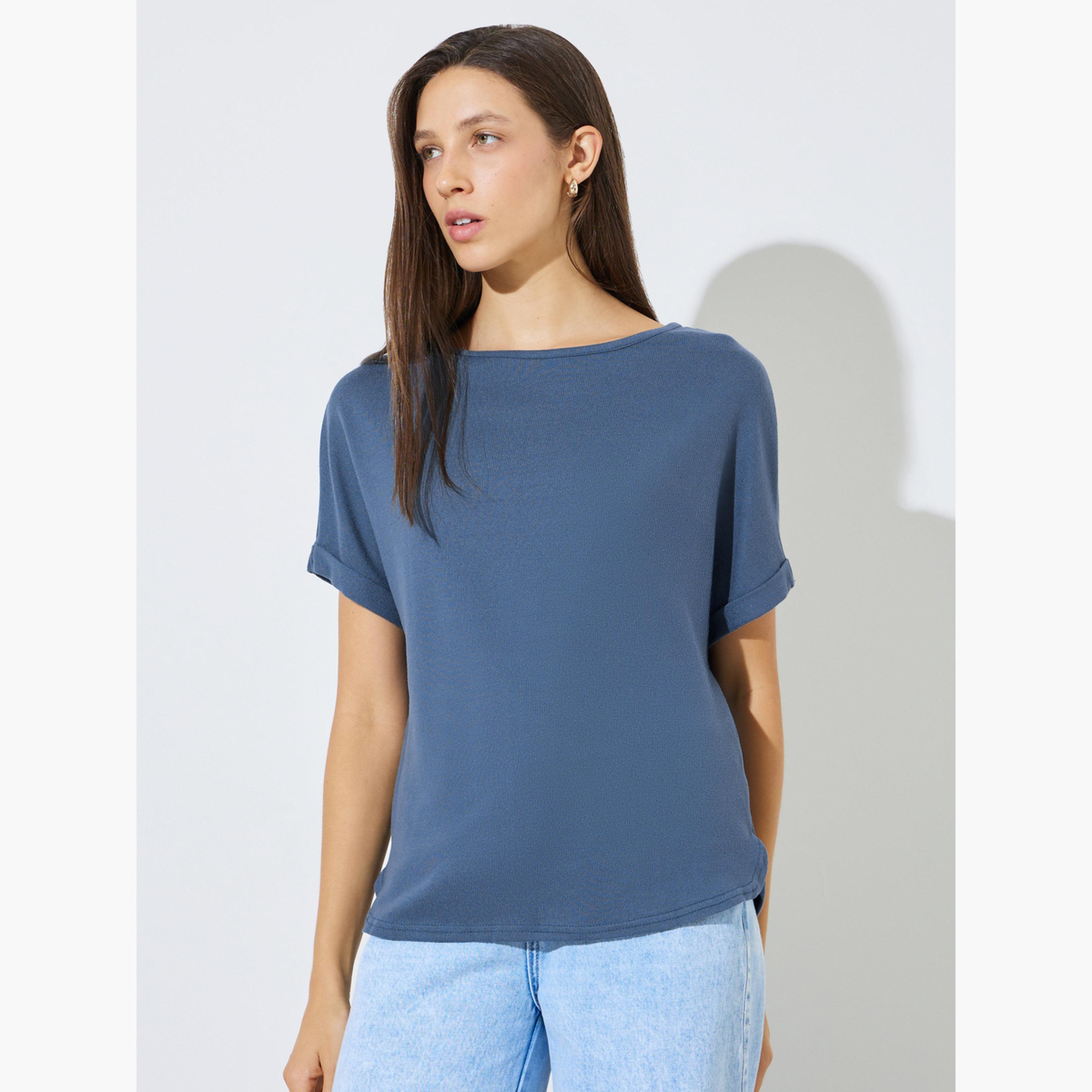 بلوزة محبوكة بأكمام قصيرة سادة-women-clothing-shirtsandblouses-blouses-image-1