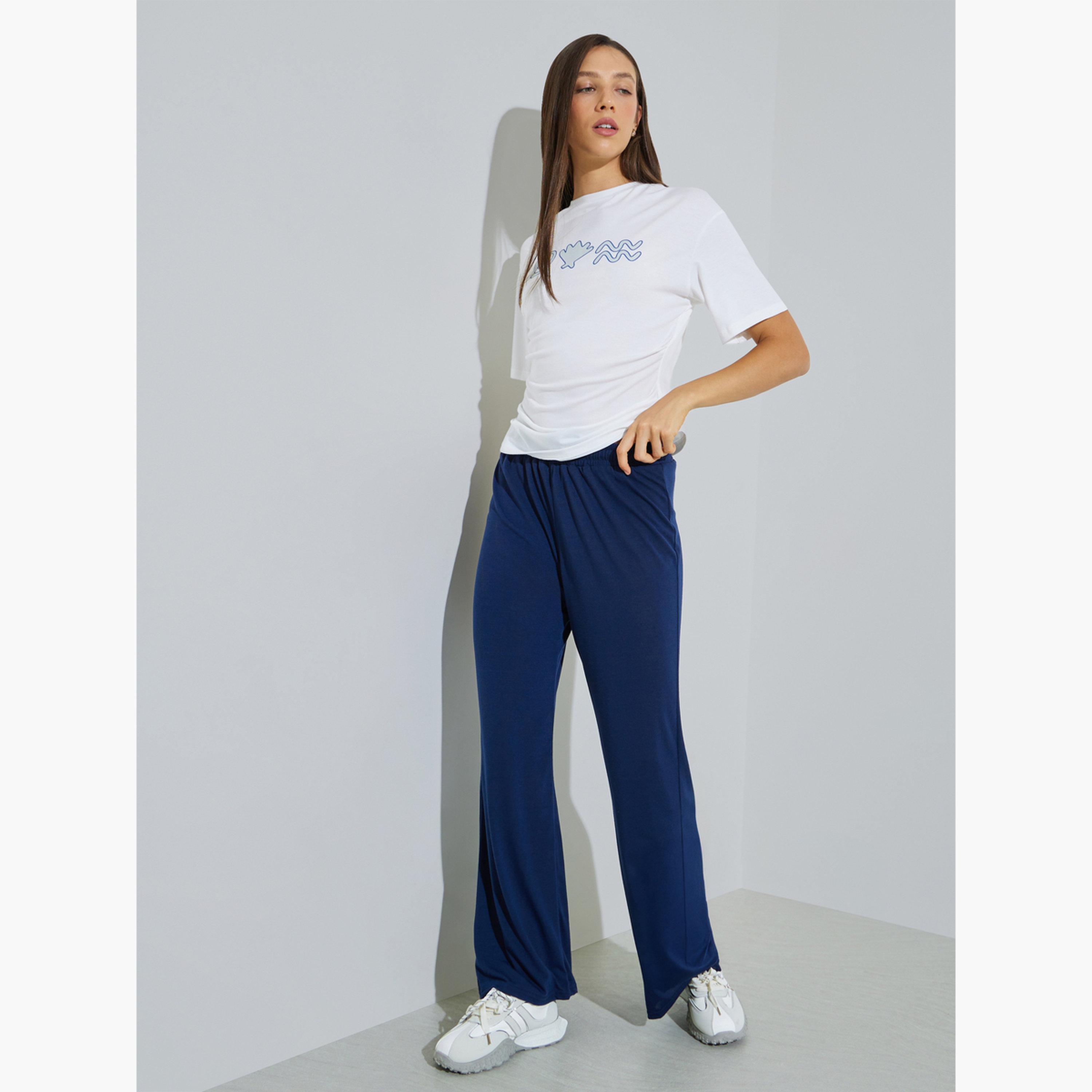 تيشيرت برباط على الخصر وطبعة جرافيك-women-clothing-tshirts-image-2
