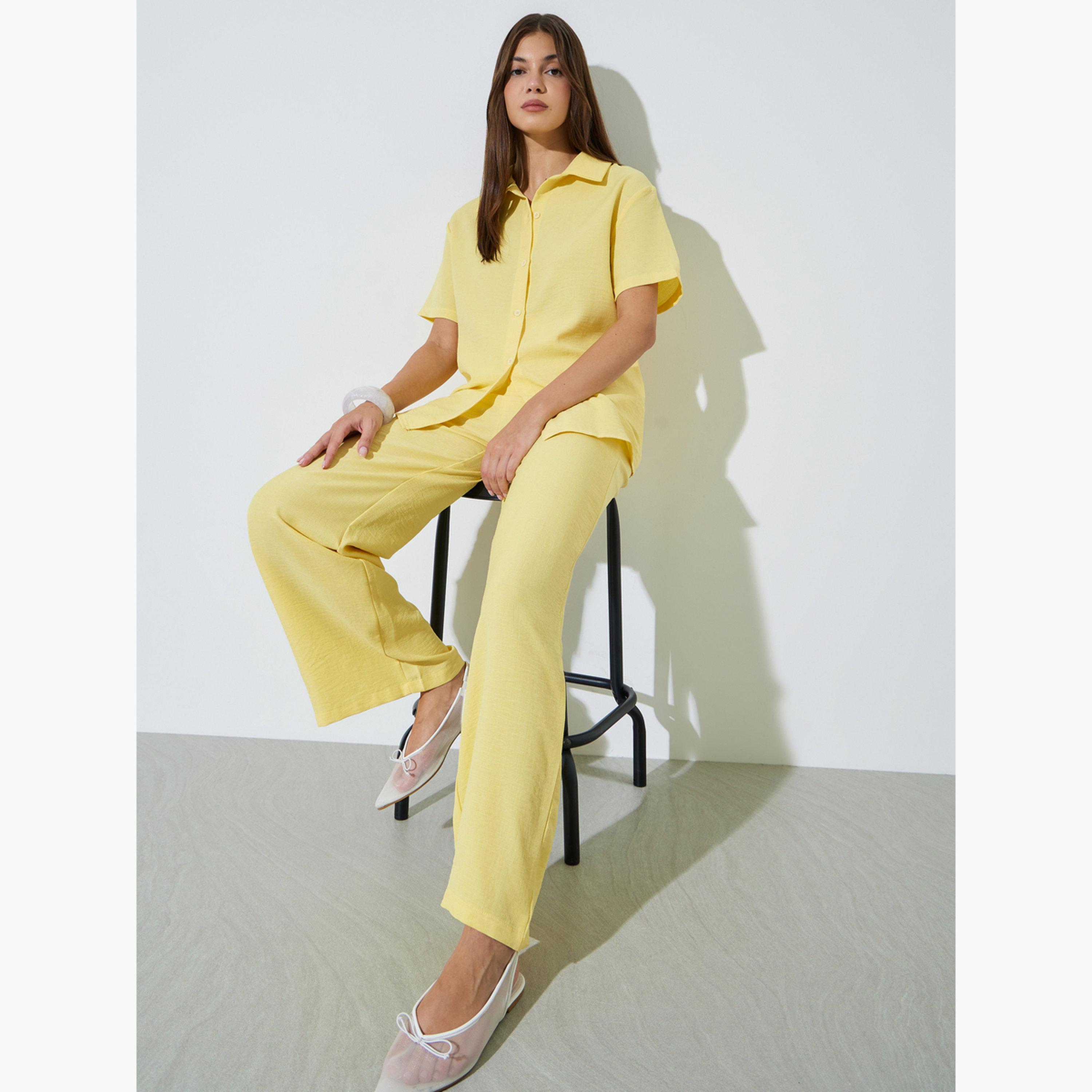 طقم منسق من بنطال بأرجل واسعة وقميص بمظهر الكتان-women-clothing-coordsets-image-2