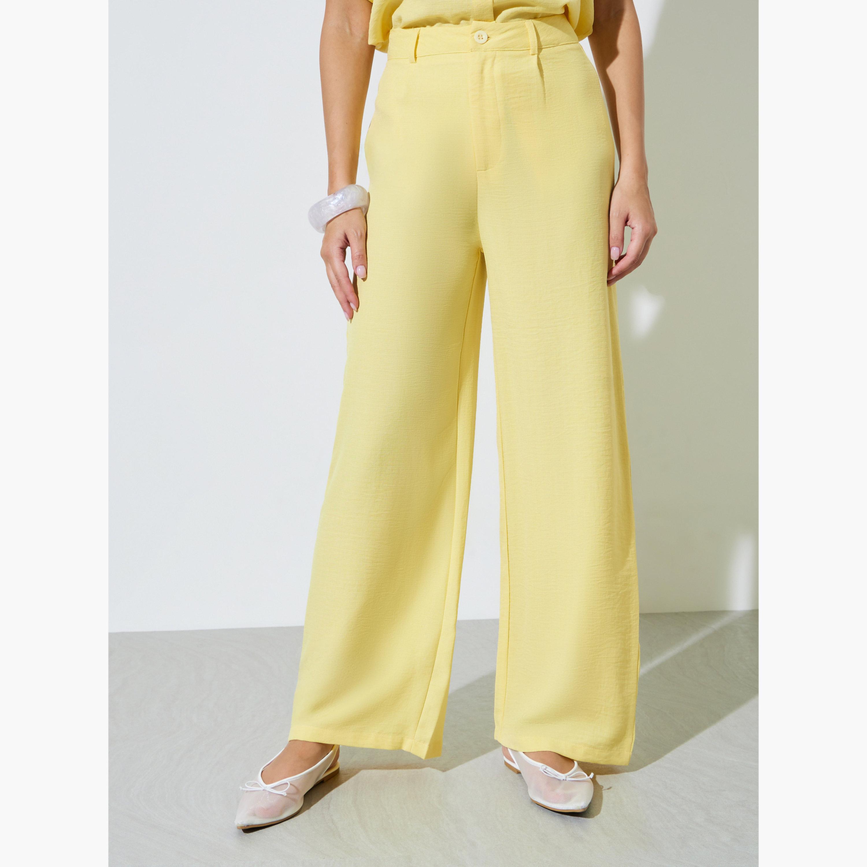 طقم منسق من بنطال بأرجل واسعة وقميص بمظهر الكتان-women-clothing-coordsets-image-5