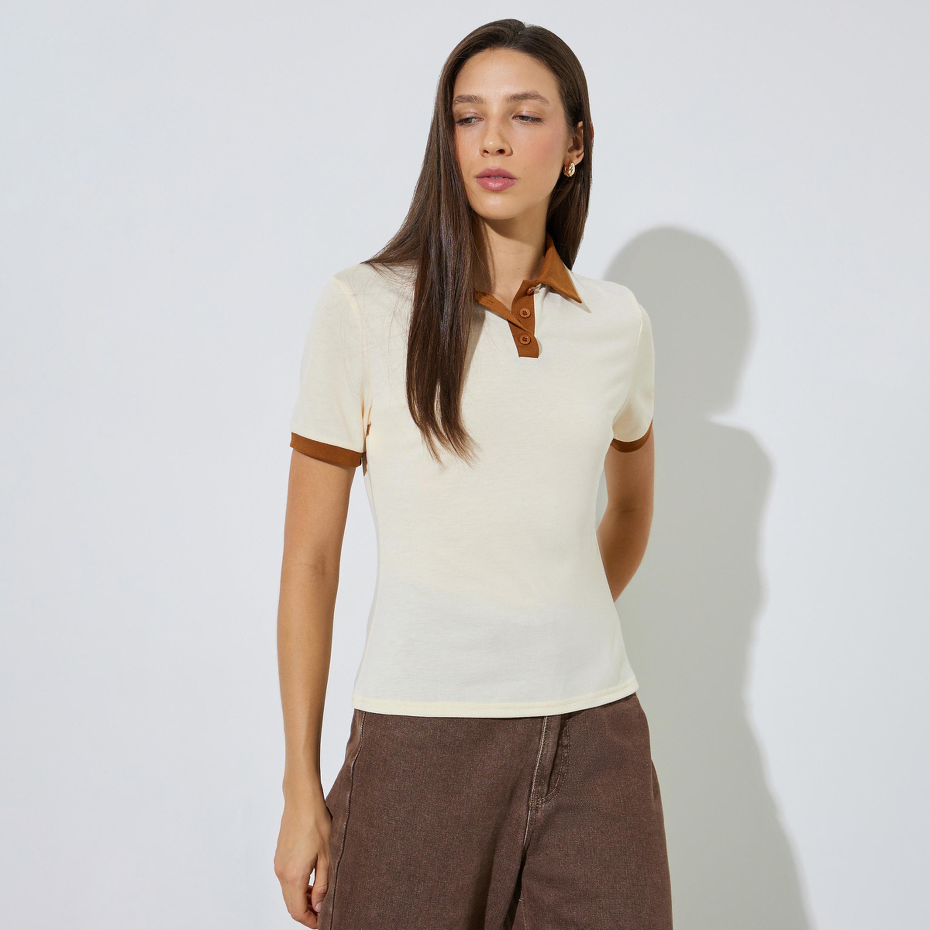 تيشيرت عادي سادة بياقة بولو-women-clothing-tshirts-image-1