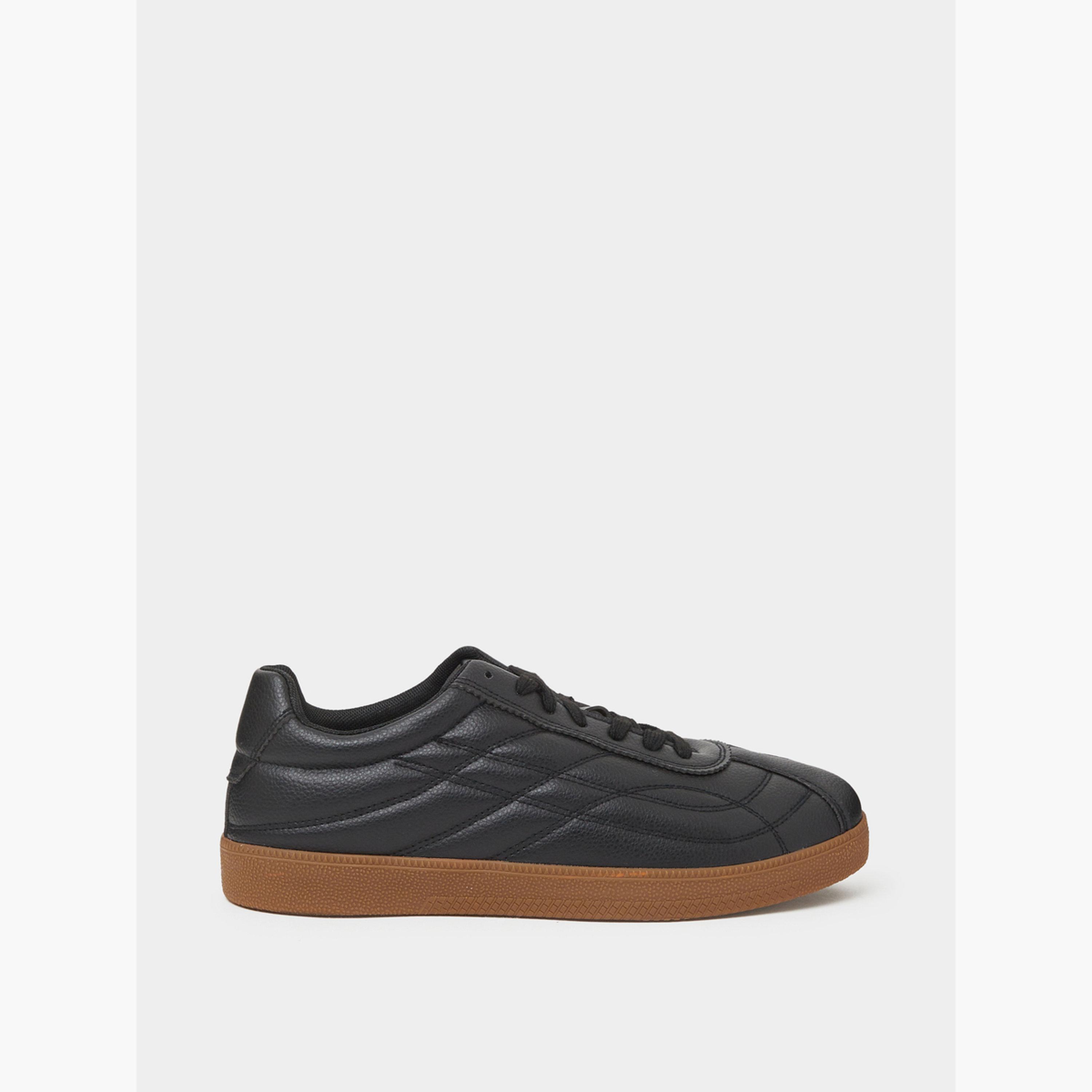 ستايلي - حذاء رياضي رجالي أسود مبطن برباط-men-shoes-sneakers-image-2