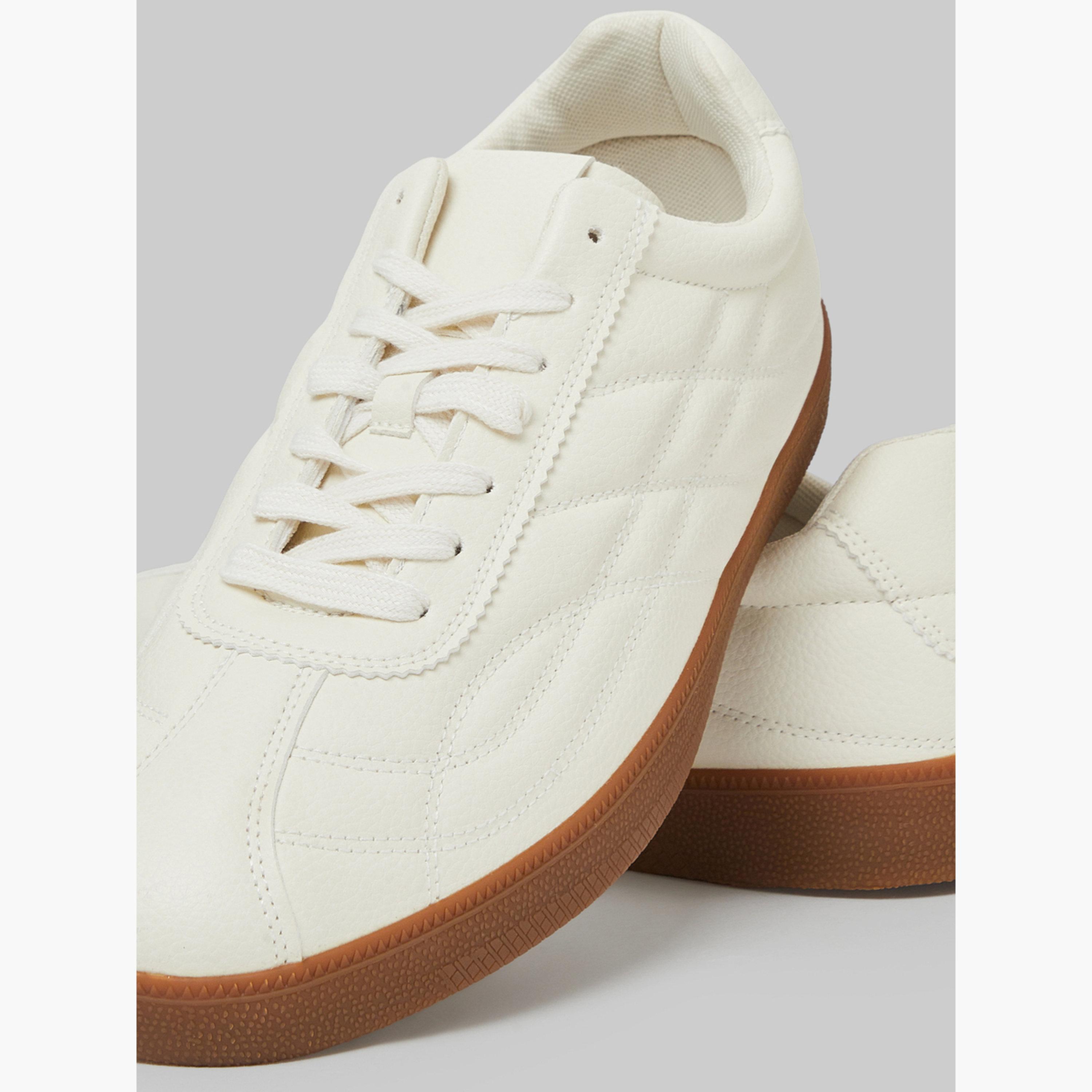 Styli Men Off-White Quilted Lace-Up Sneakers-men-shoes-sneakers-image-4