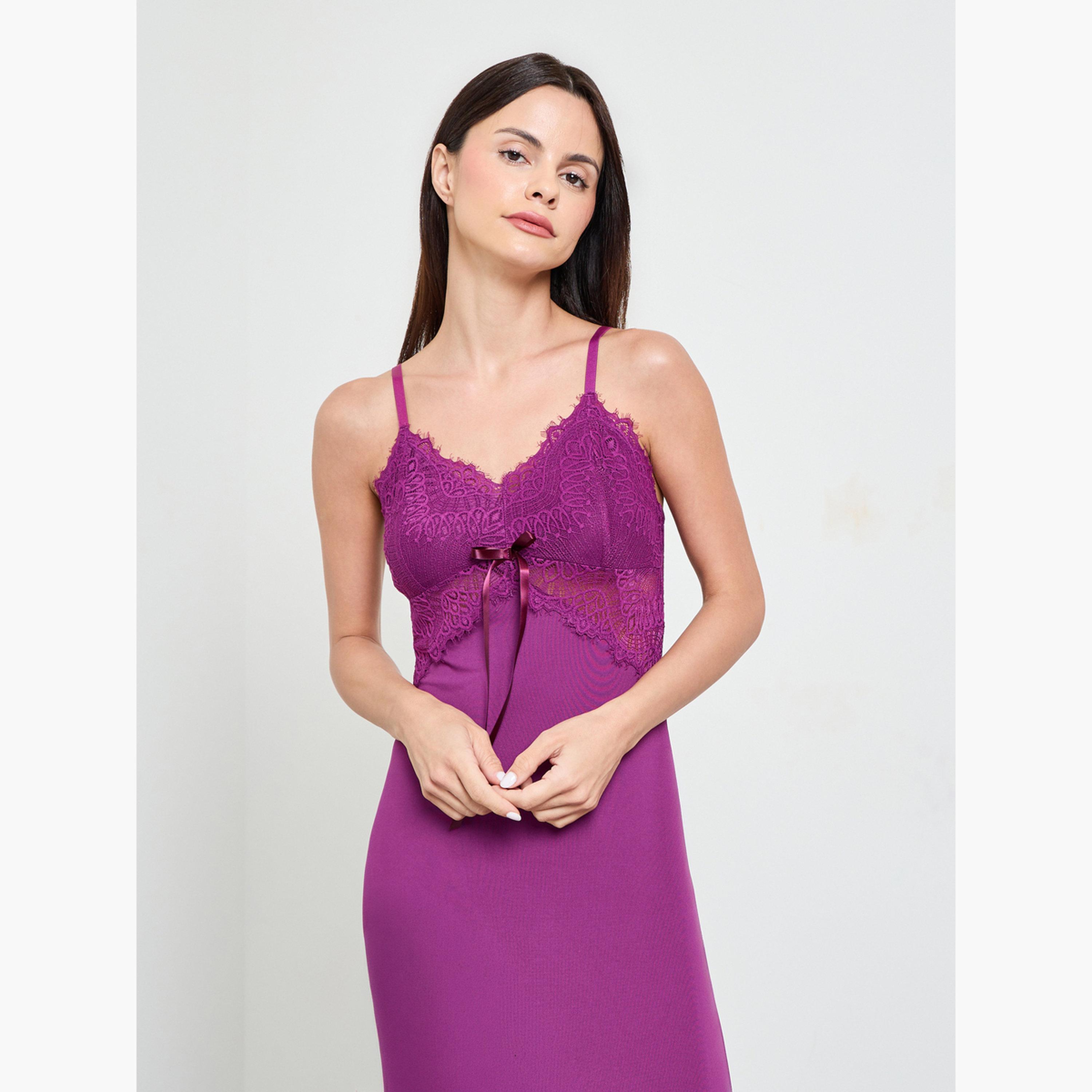 قميص نوم بأشرطة وتفاصيل دانتيل-women-clothing-nightwear-nighties-image-2