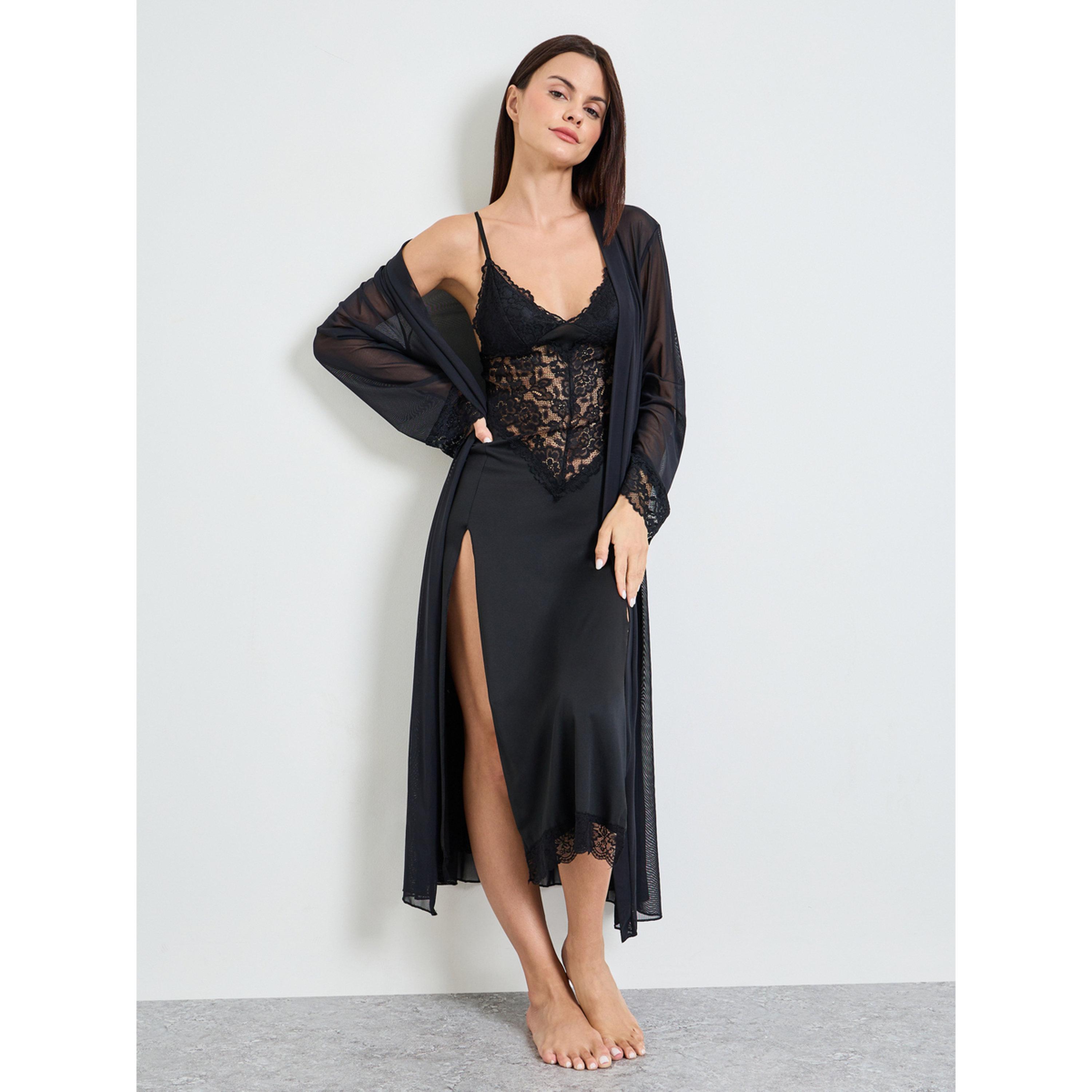 طقم روب وقيمص نوم دانتيل باللون الأسود-women-clothing-nightwear-robes-image-1