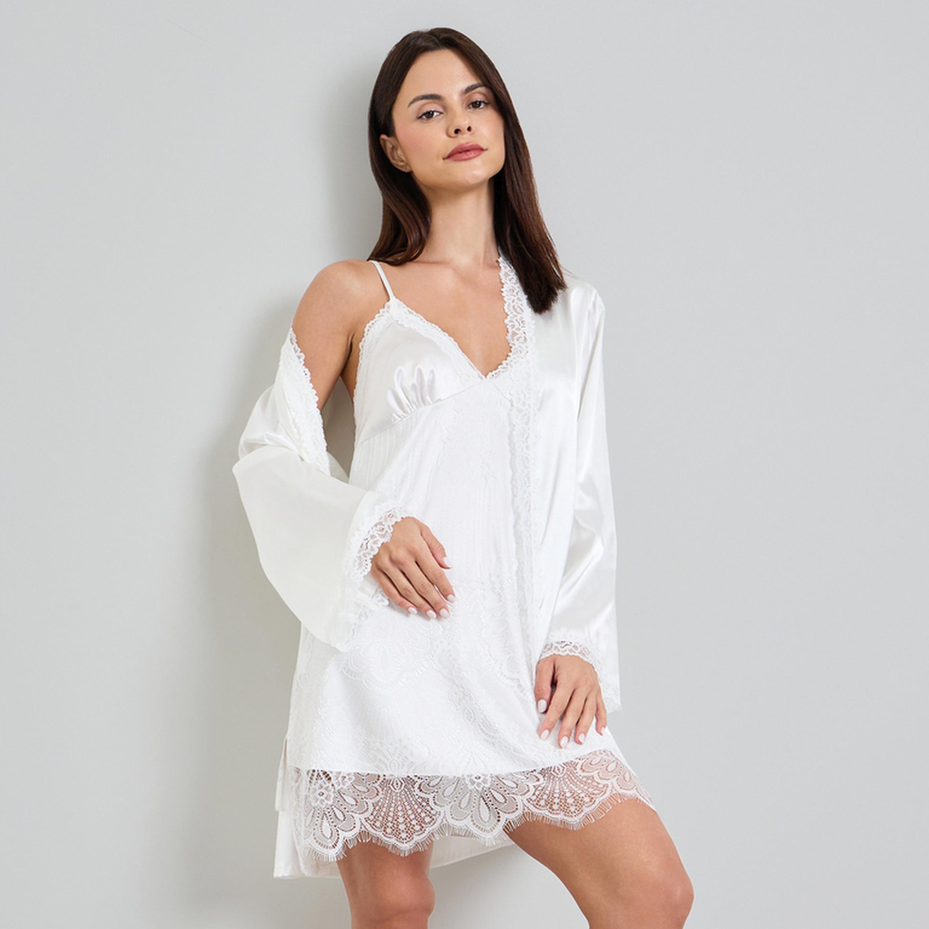 طقم من روب وقميص نوم ساتان سادة-women-clothing-nightwear-robes-image-1
