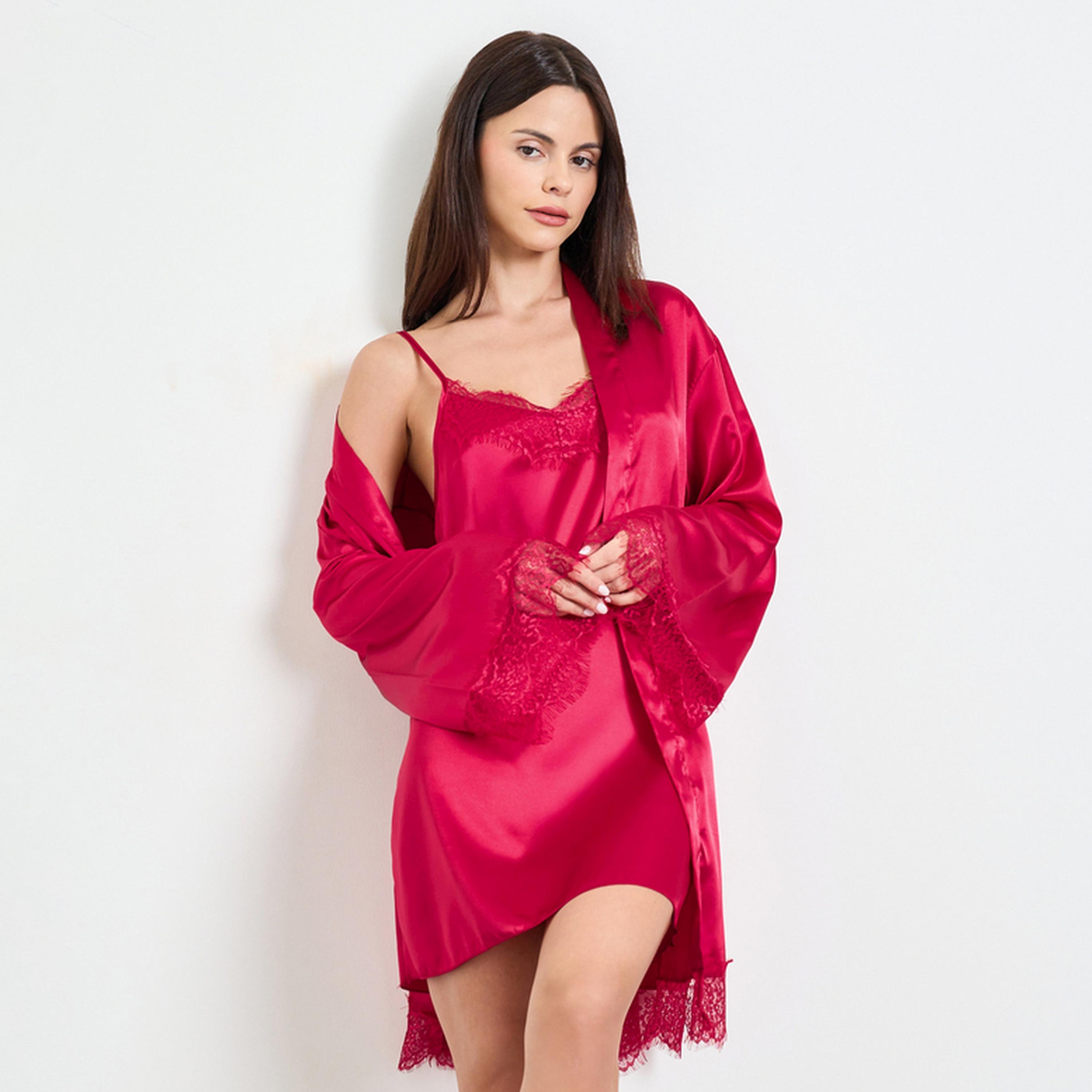 طقم من روب وقميص نوم ساتان بدانتيل-women-clothing-nightwear-robes-image-1