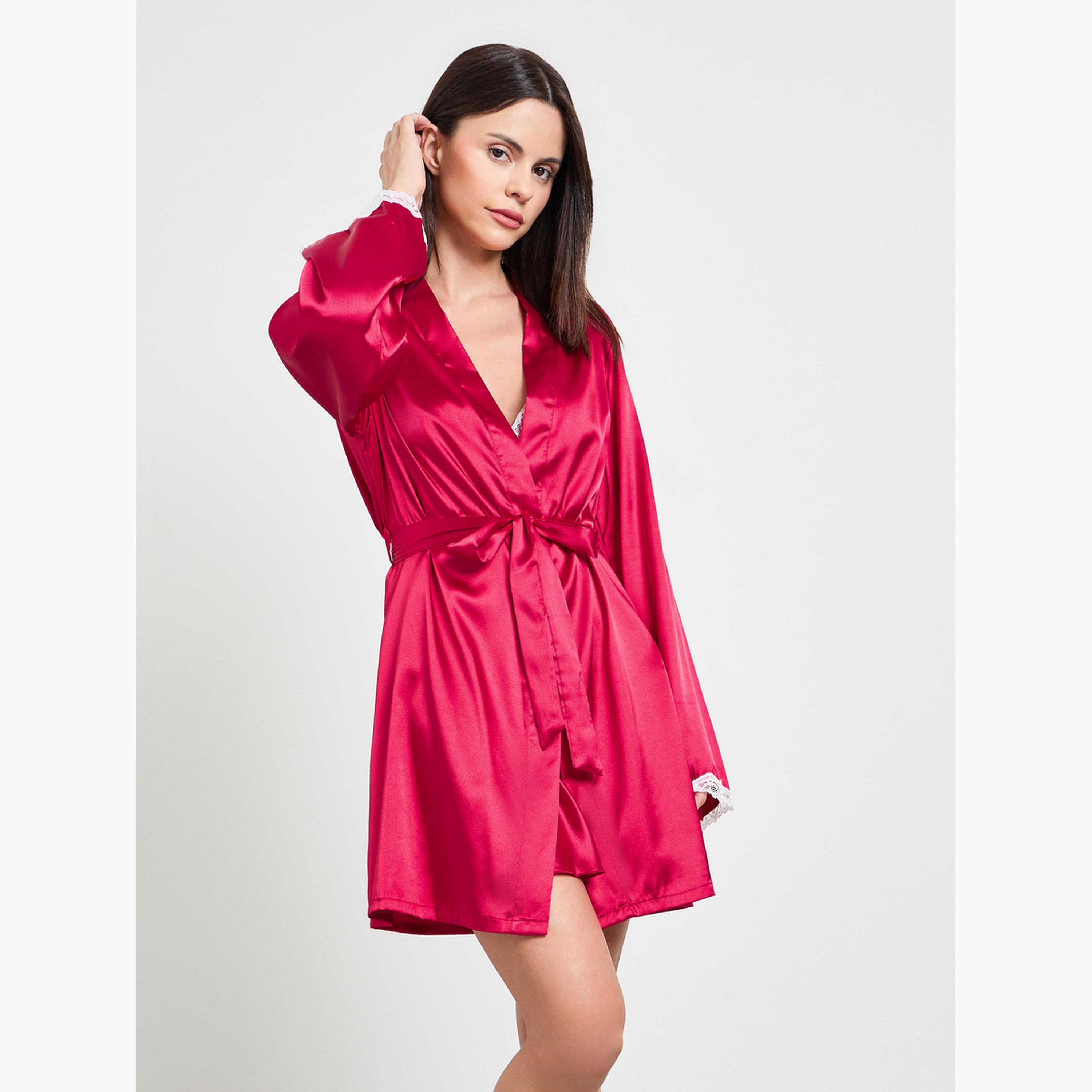 طقم من روب وقميص نوم بتفاصيل دانتيل-women-clothing-nightwear-robes-image-4