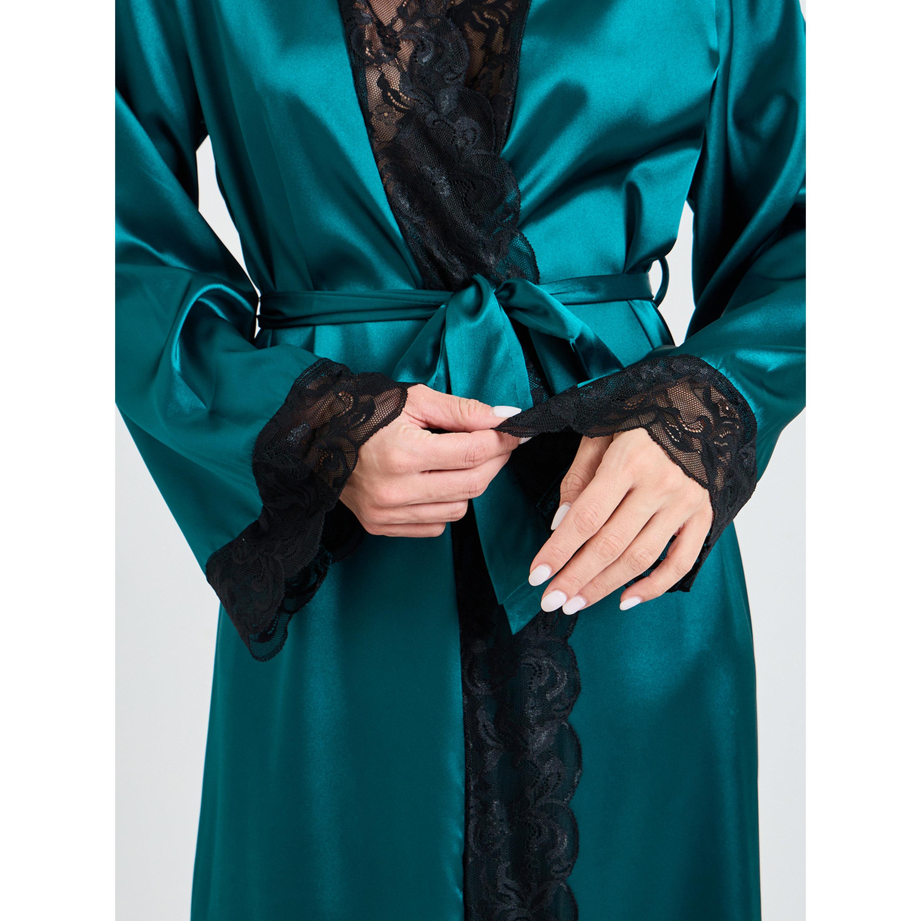 روب ساتان بتفاصيل دانتيل وتربيط-women-clothing-nightwear-robes-image-4