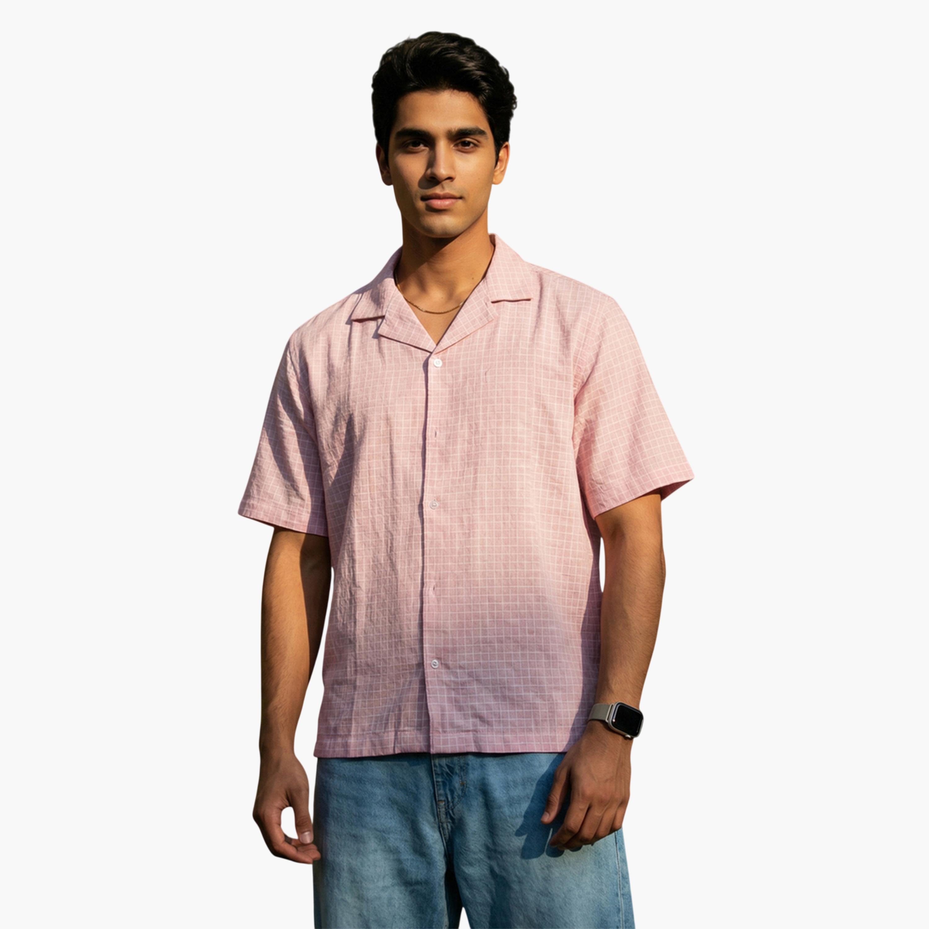قميص كاجوال بنمط مربعات وقصة مريحة للرجال-men-clothing-shirts-image-1