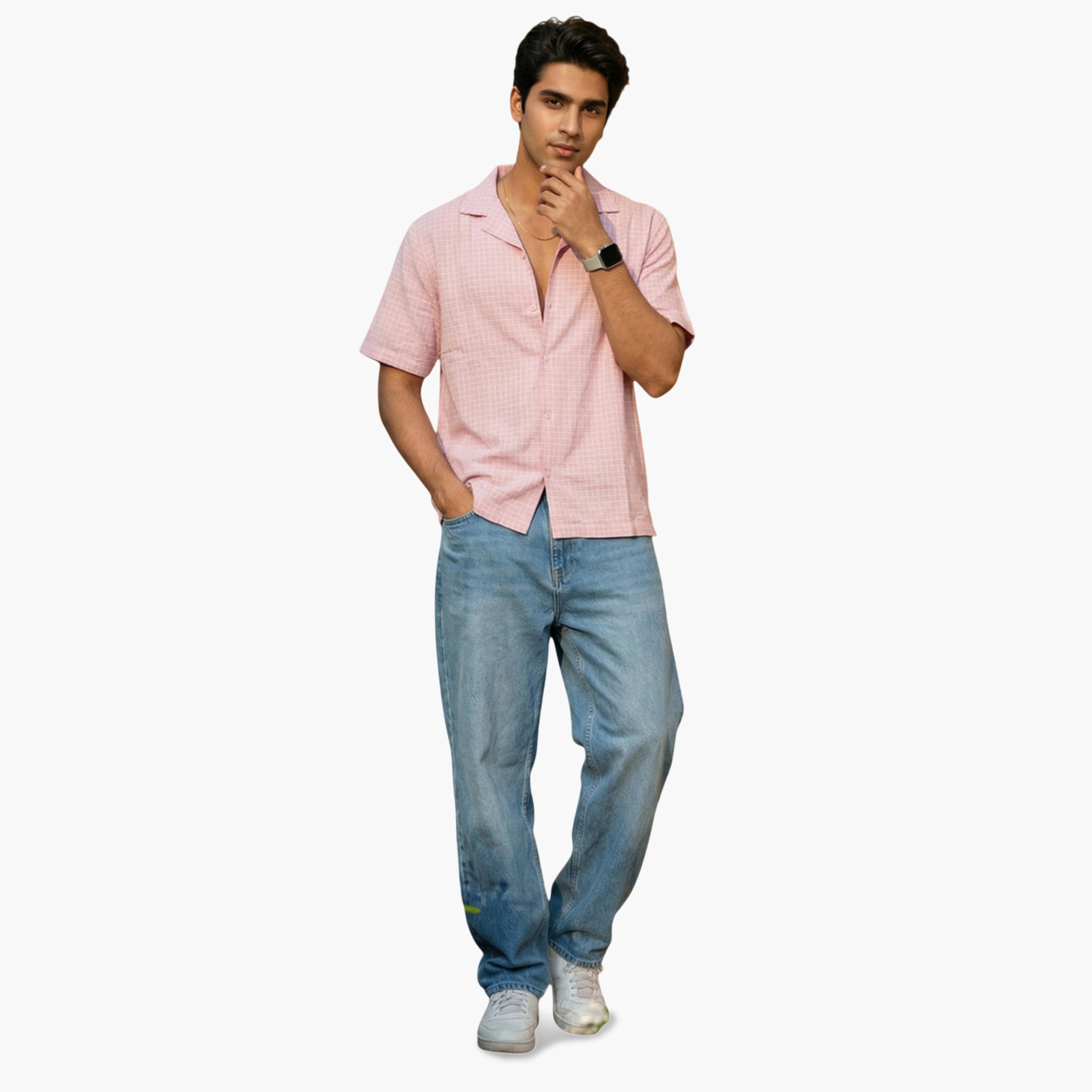 قميص كاجوال بنمط مربعات وقصة مريحة للرجال-men-clothing-shirts-image-3
